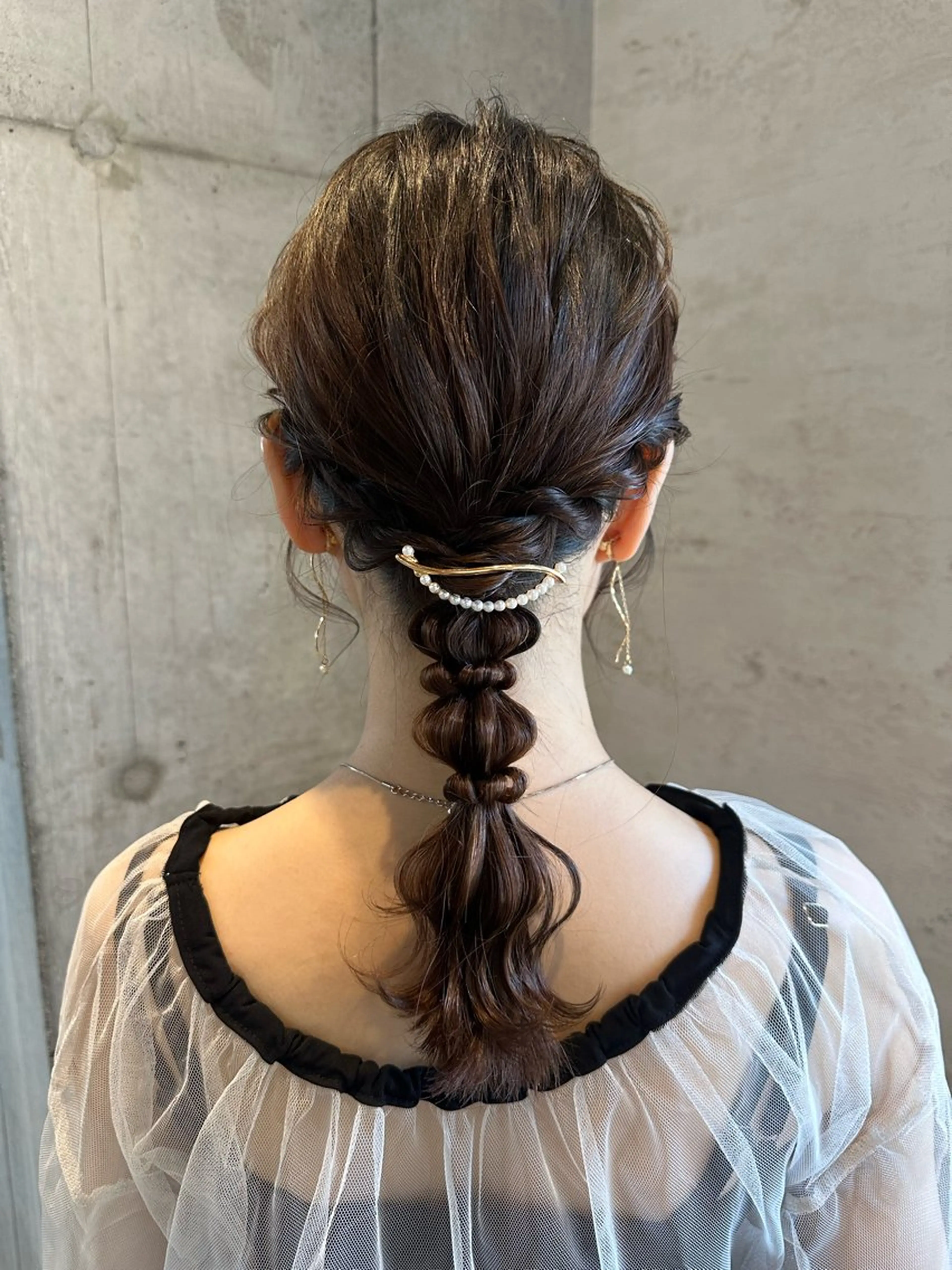 ロング ヘアアレンジ 女性に人気♪ はやしほのかのヘアスタイル