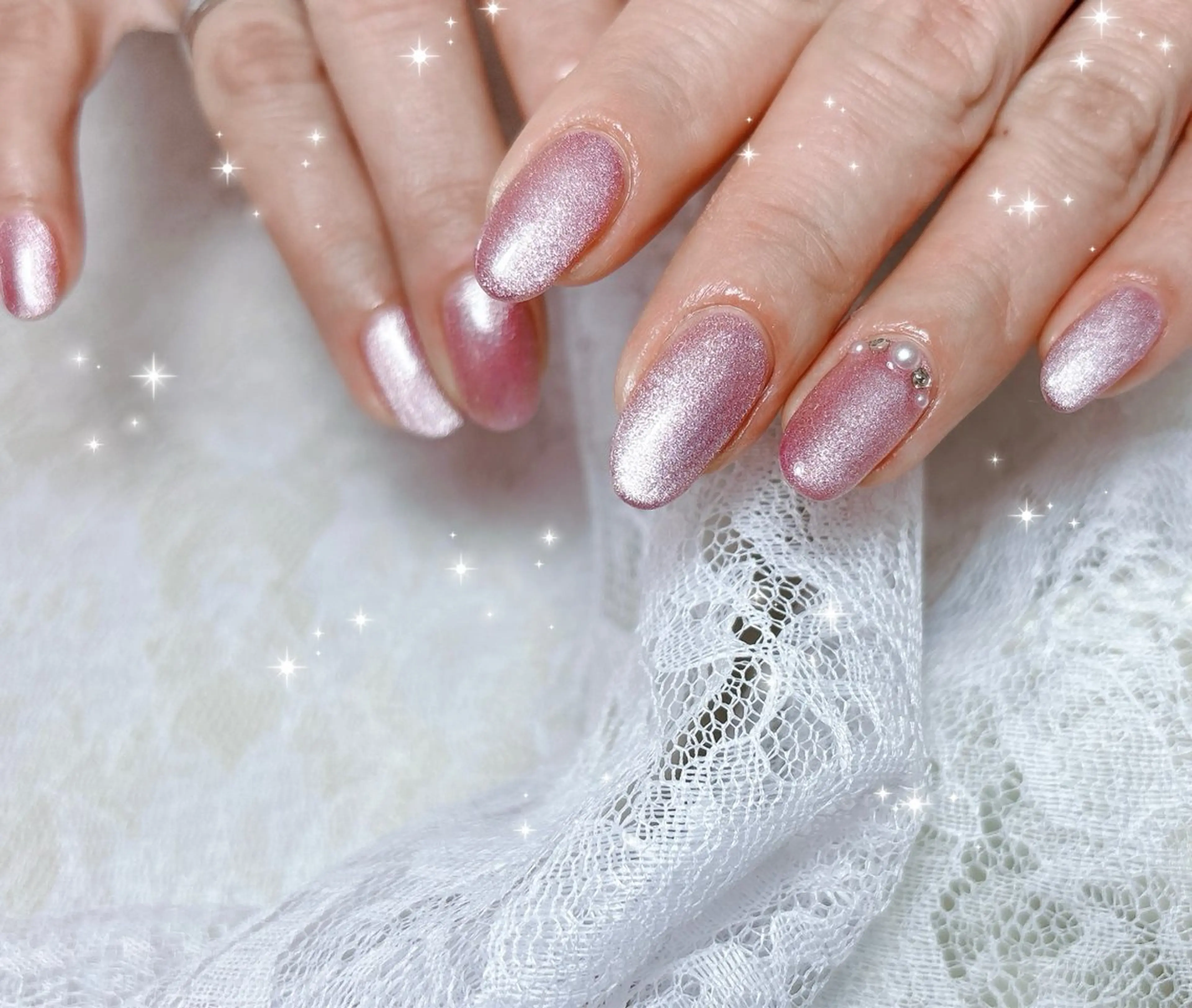 ネイル マグネットネイル ピンク ハンドネイル FLARE NAIL フレアネイルのネイルデザイン