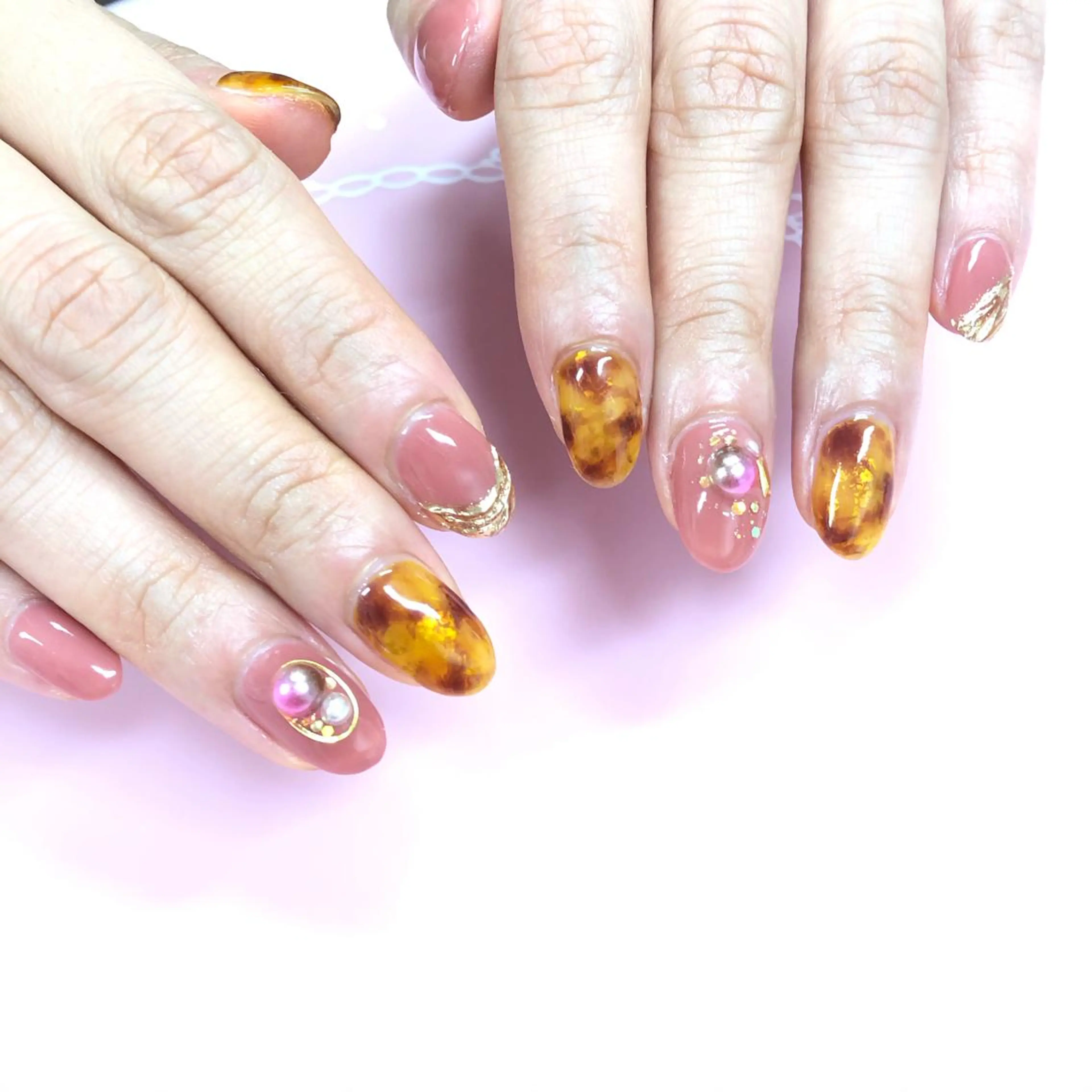 ネイル ユリシスネイル 担当近藤のネイルデザイン