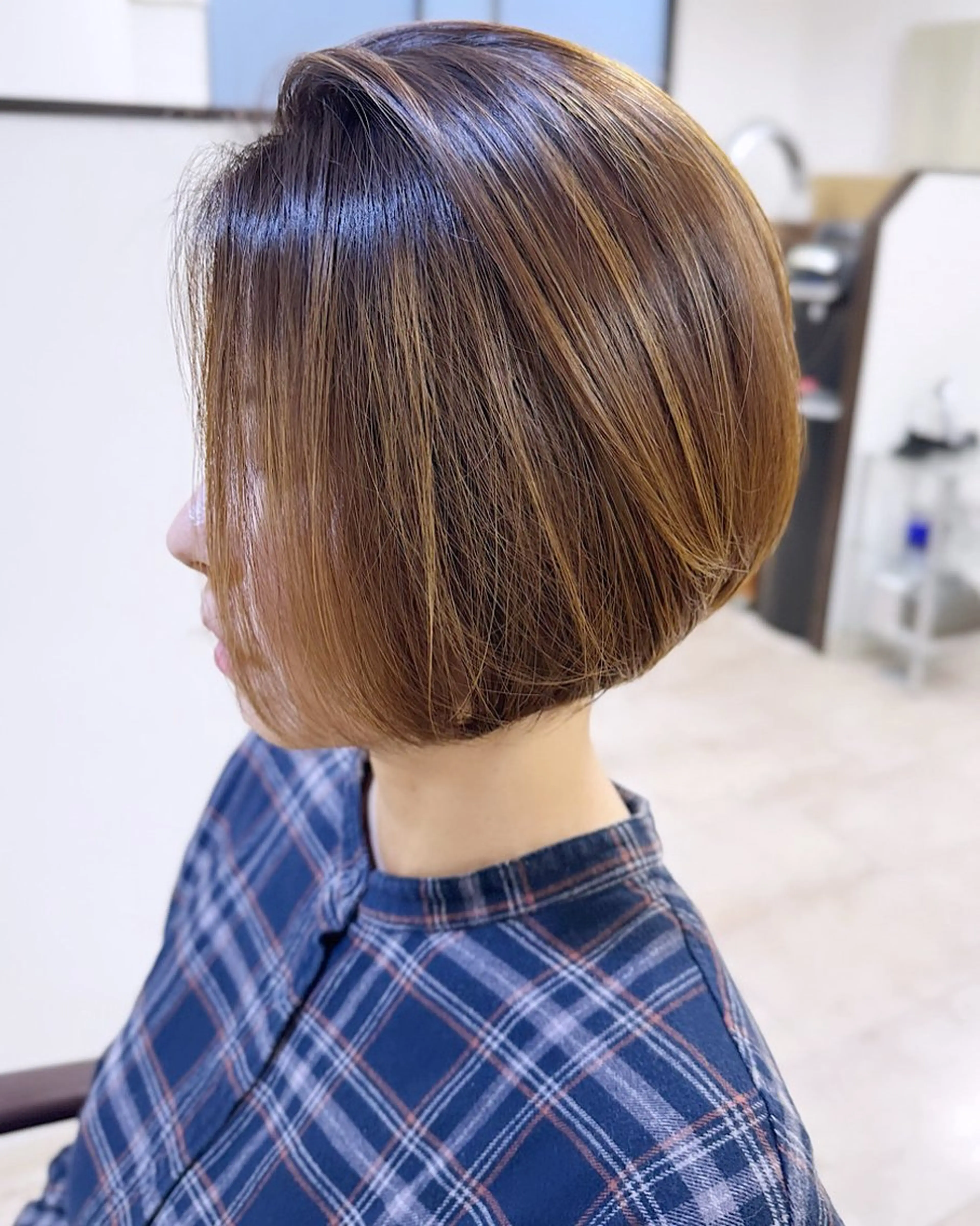 40代以上✨1日1名様限定✨"白髪＝隠す"を卒業＊私だけの白髪ぼかしケアハイライト/ショート【初回60%off】カット込の写真