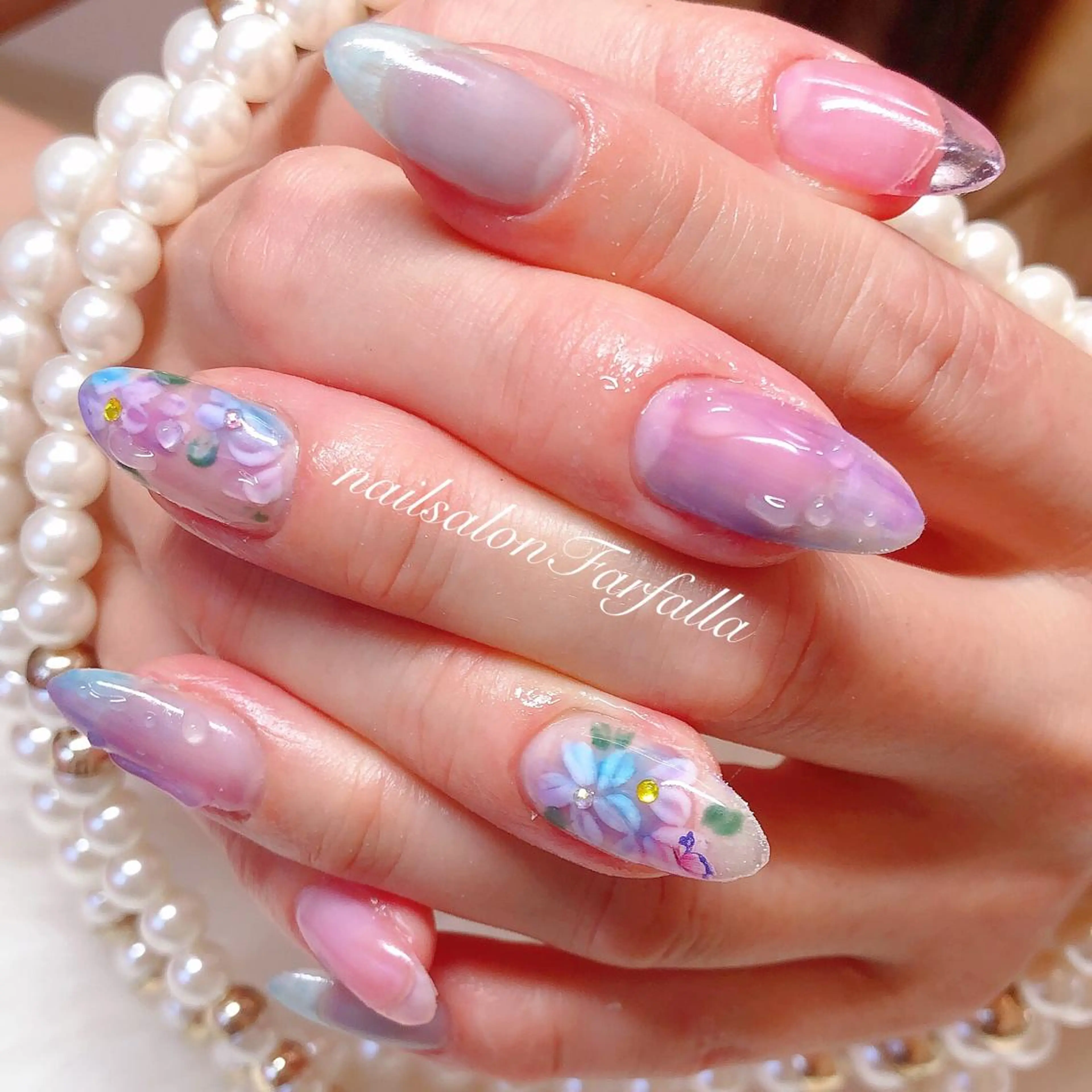 ネイル Farfalla Kieのネイルデザイン