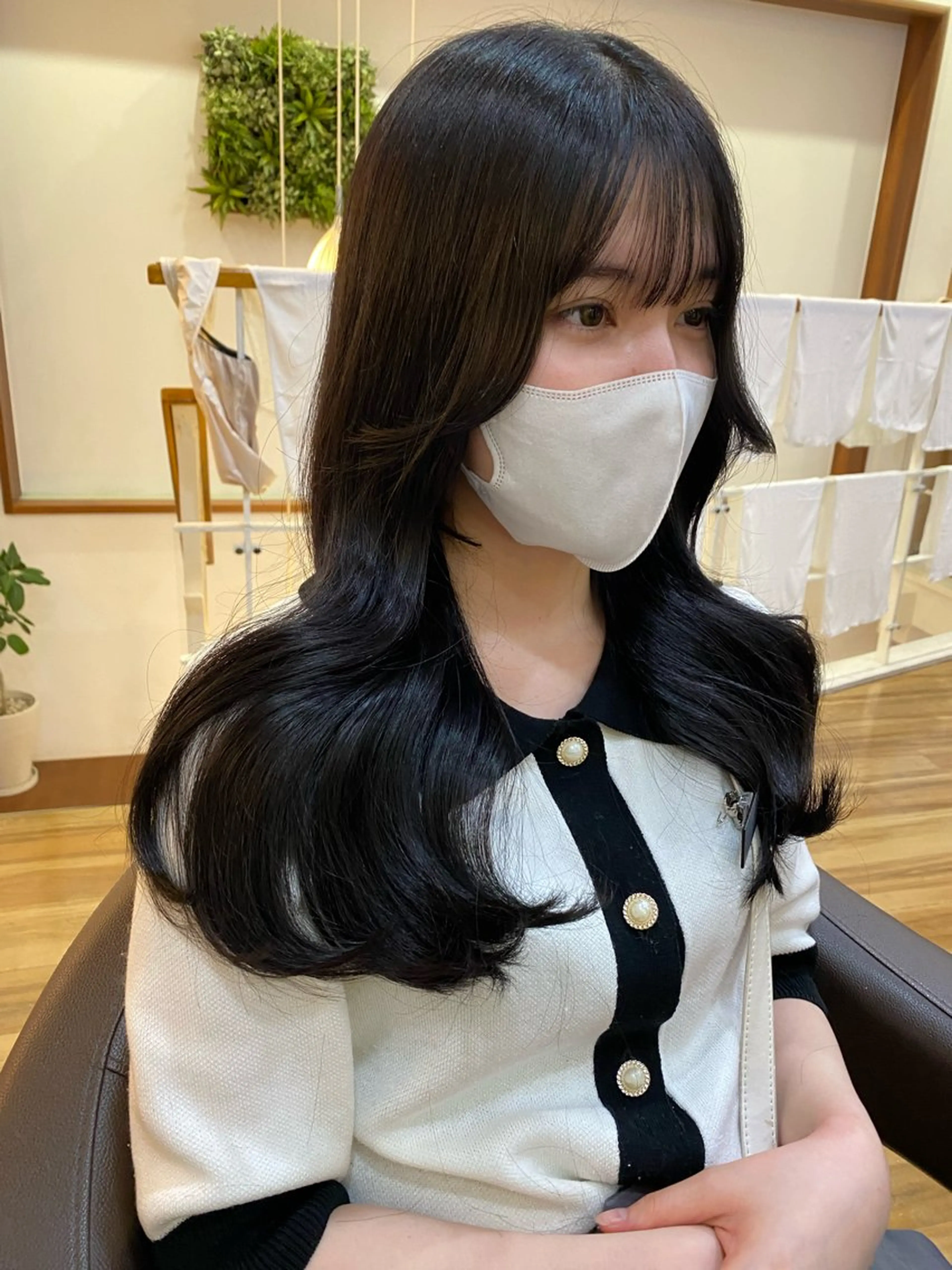 ロング カラー 黒髪 韓国風ヘア カット ヘアカラー トリートメント レイヤーカット /透明感/千葉怜寿のヘアスタイル