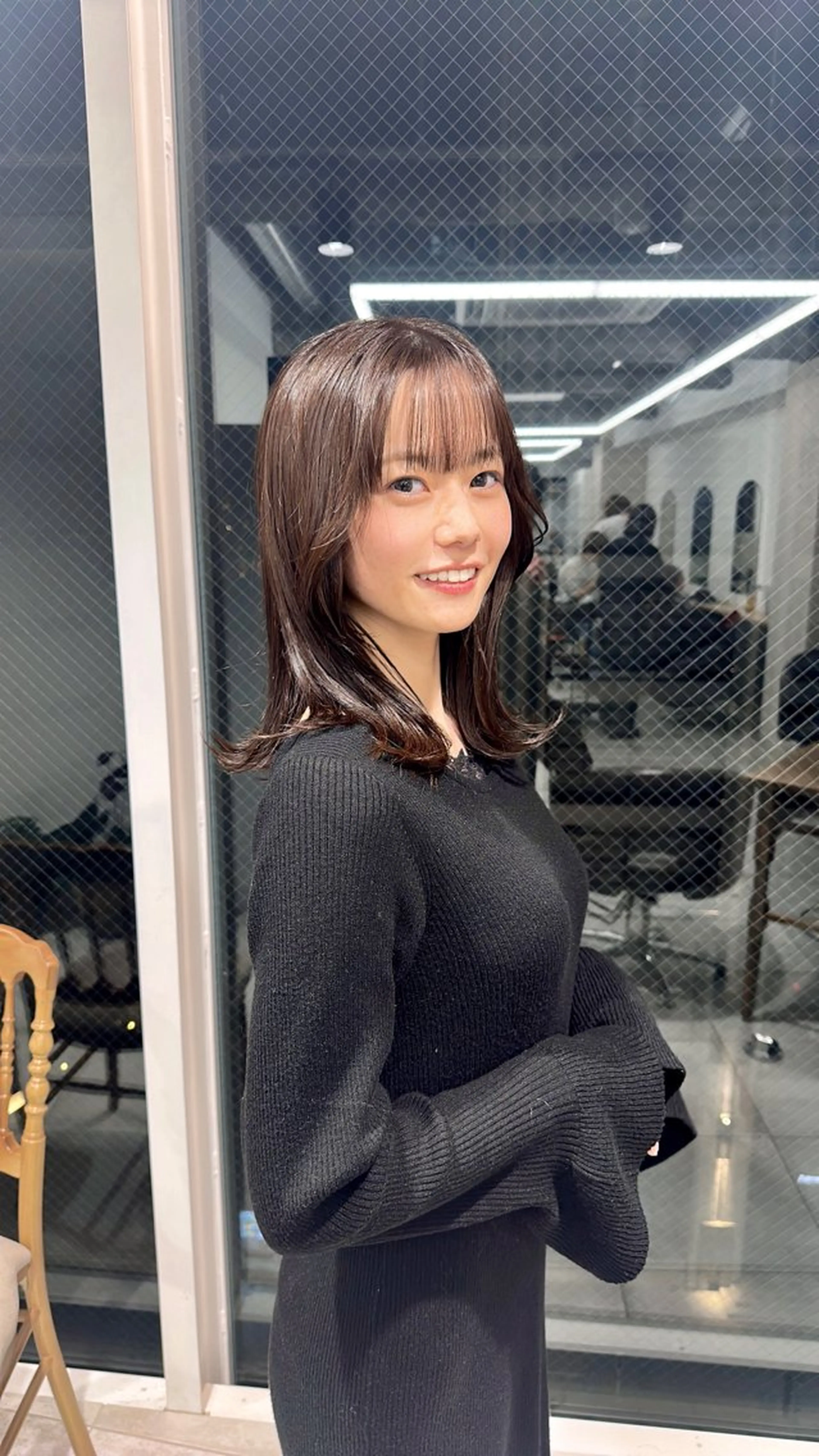 ミディアム カラー ブリーチなし/レイヤ ー特化🌈Tommyのヘアスタイル