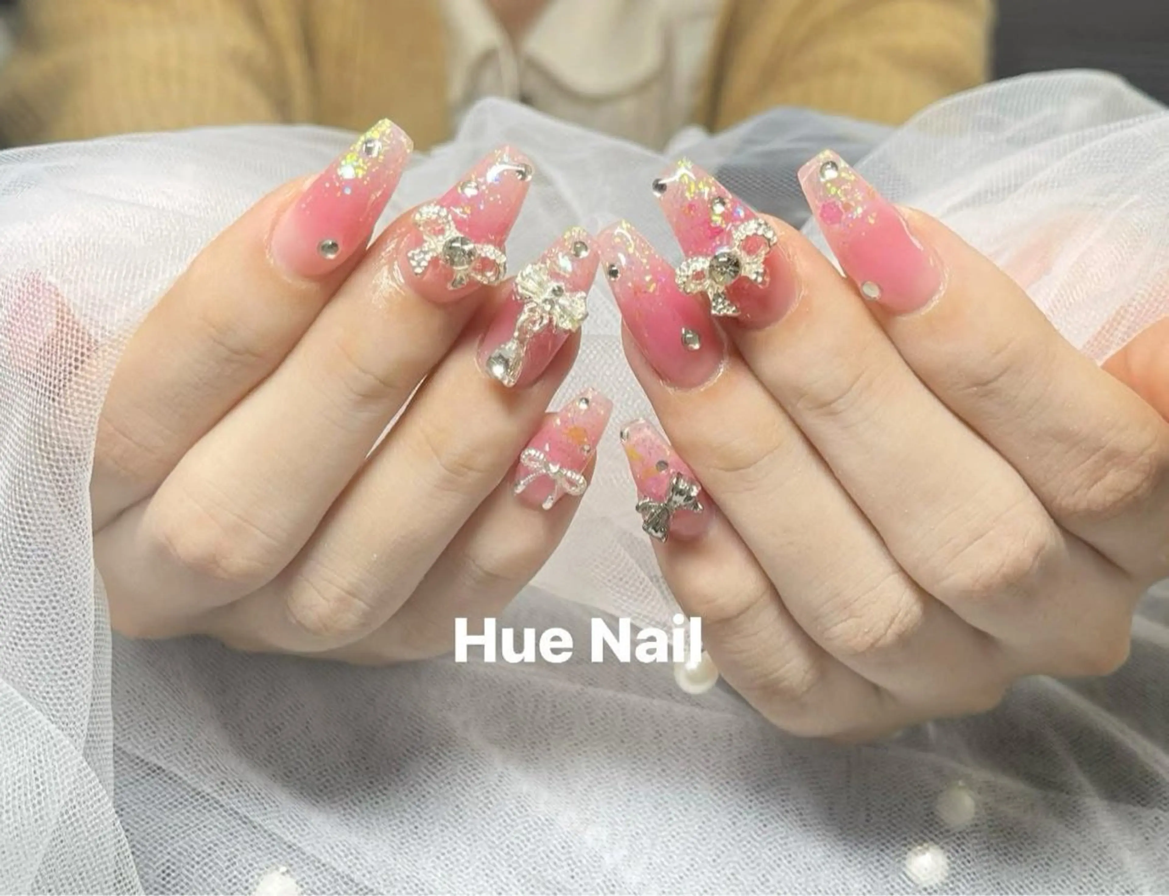 ミディアム HOANG NAILのネイルデザイン