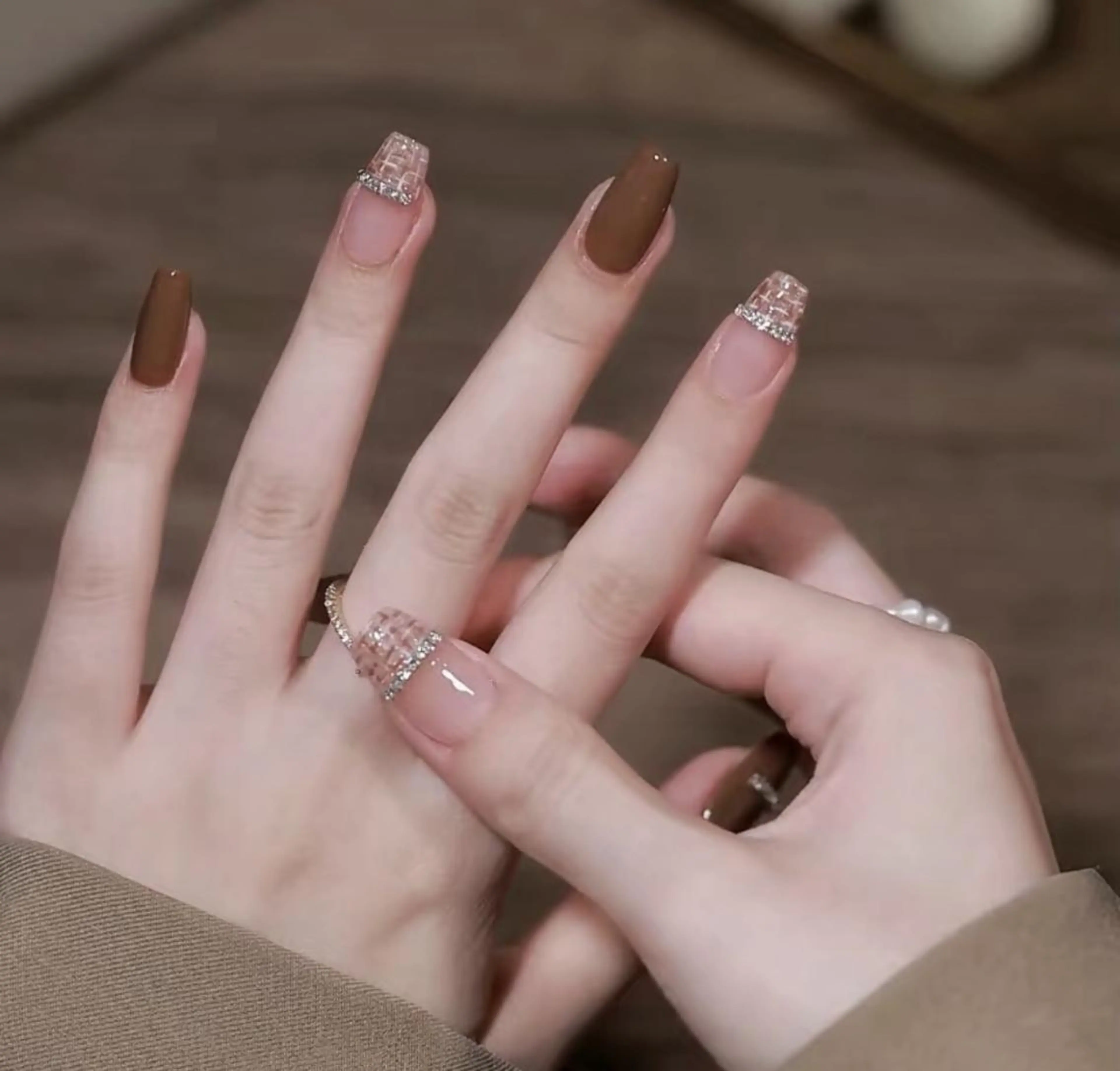 ネイル ハンドネイル ハンドケア 🍑 momo_nailのネイルデザイン