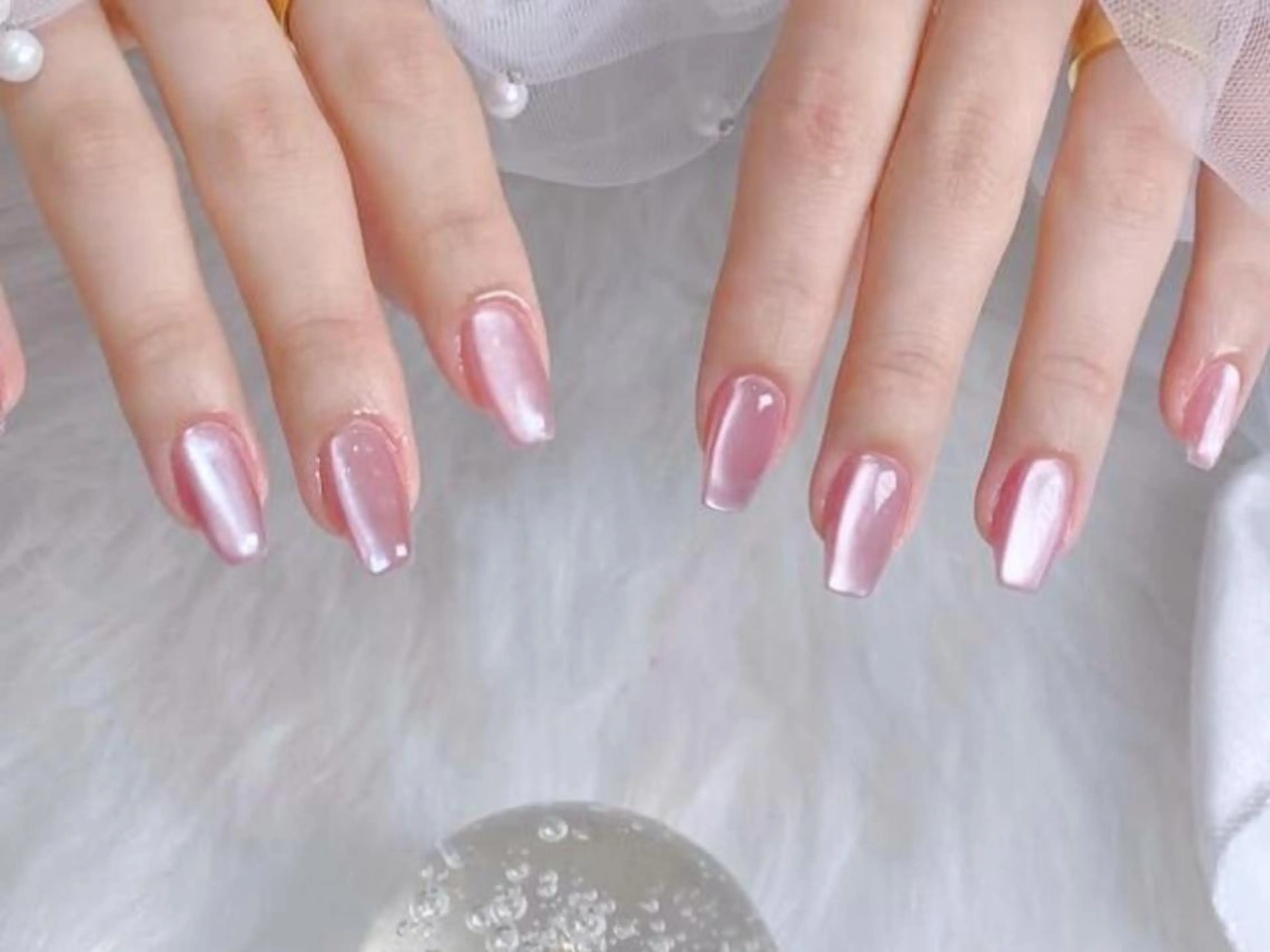 【選べる150色】話題☆うるつやマグネットネイルで指先キラキラの写真