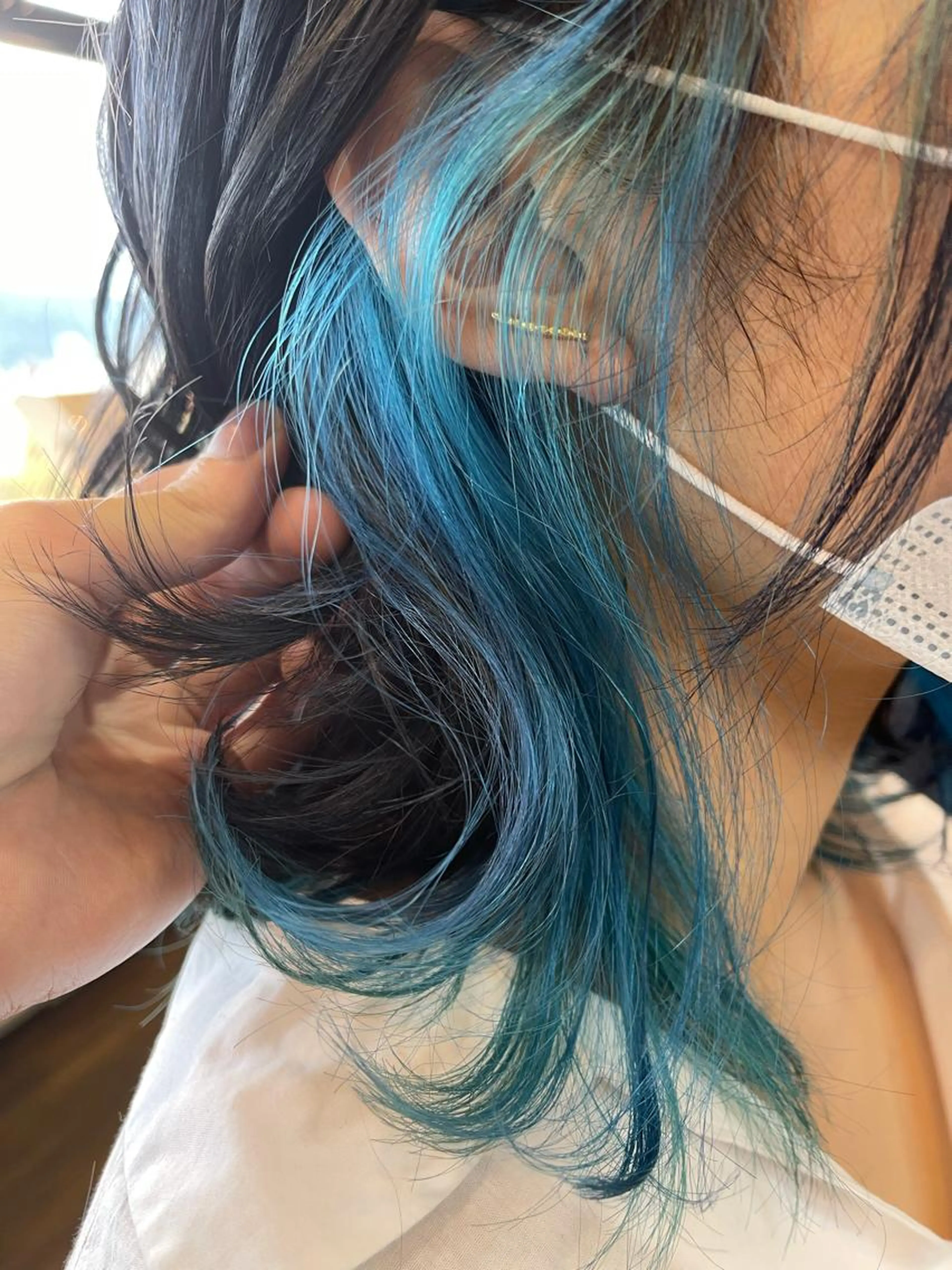 (ポイントブリーチ)インナーカラーの写真