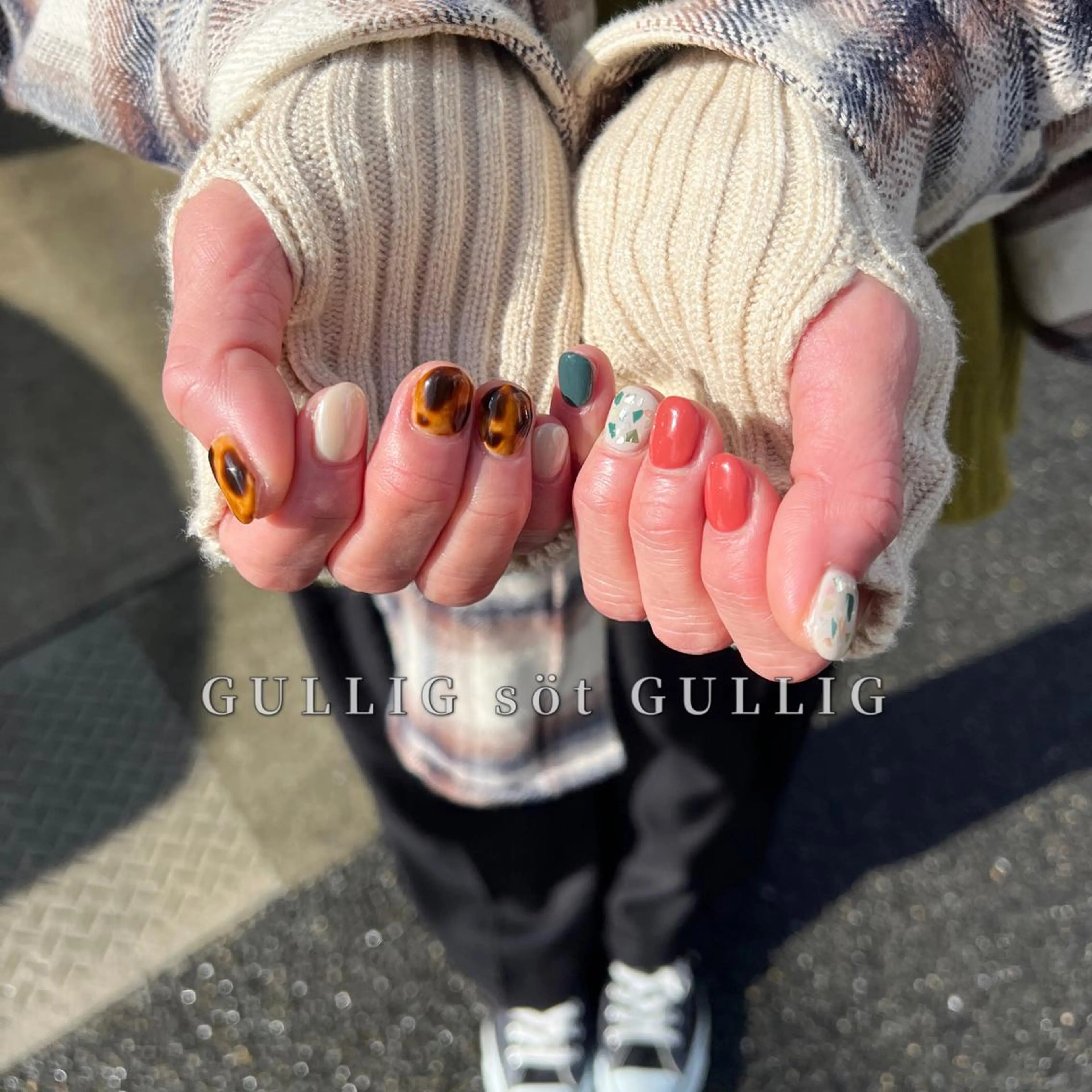 ネイル GULLIG söt GULLIGのネイルデザイン