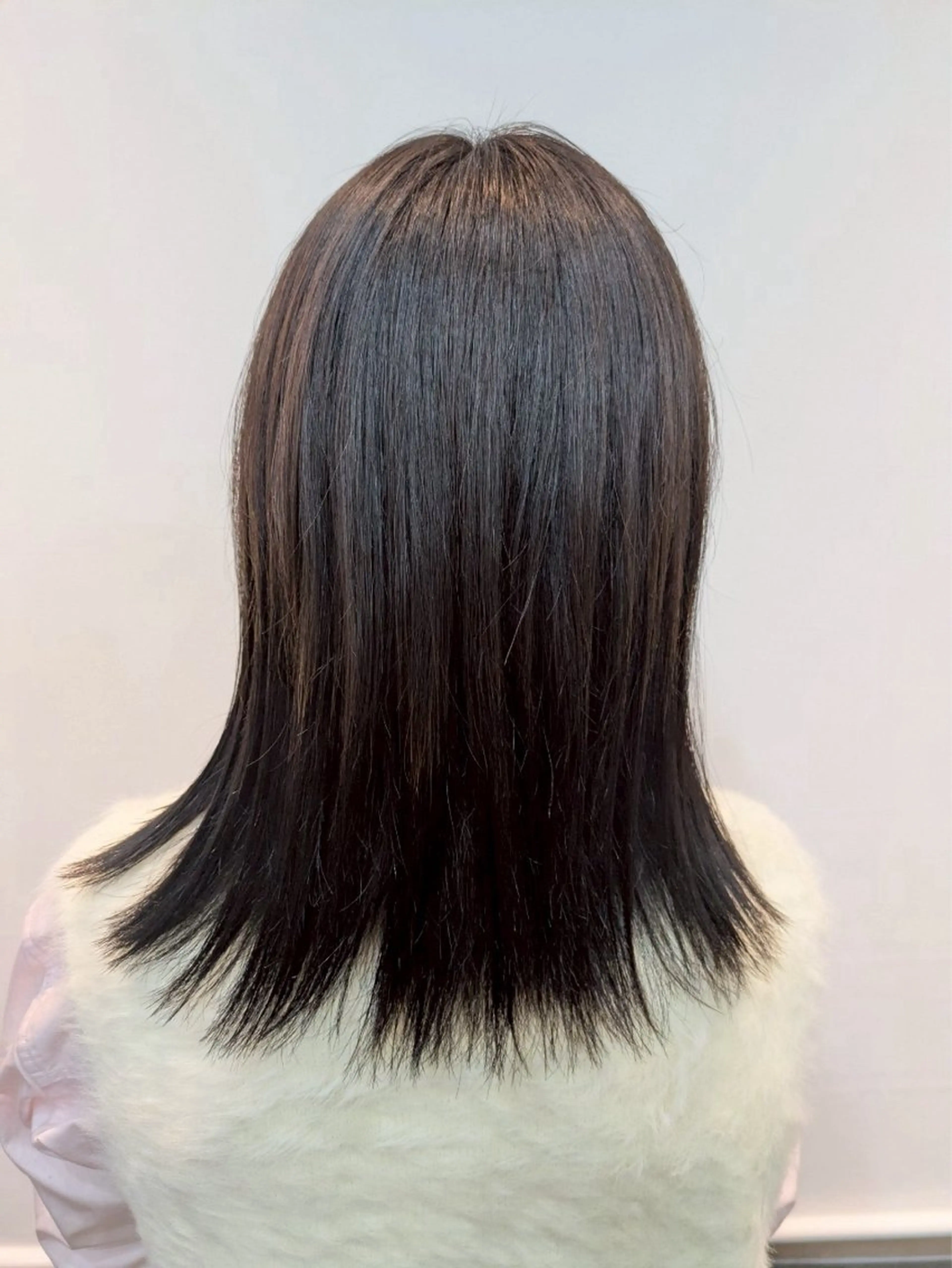 ミディアム ヘアカラー トリートメント 佐藤 琴海のヘアスタイル