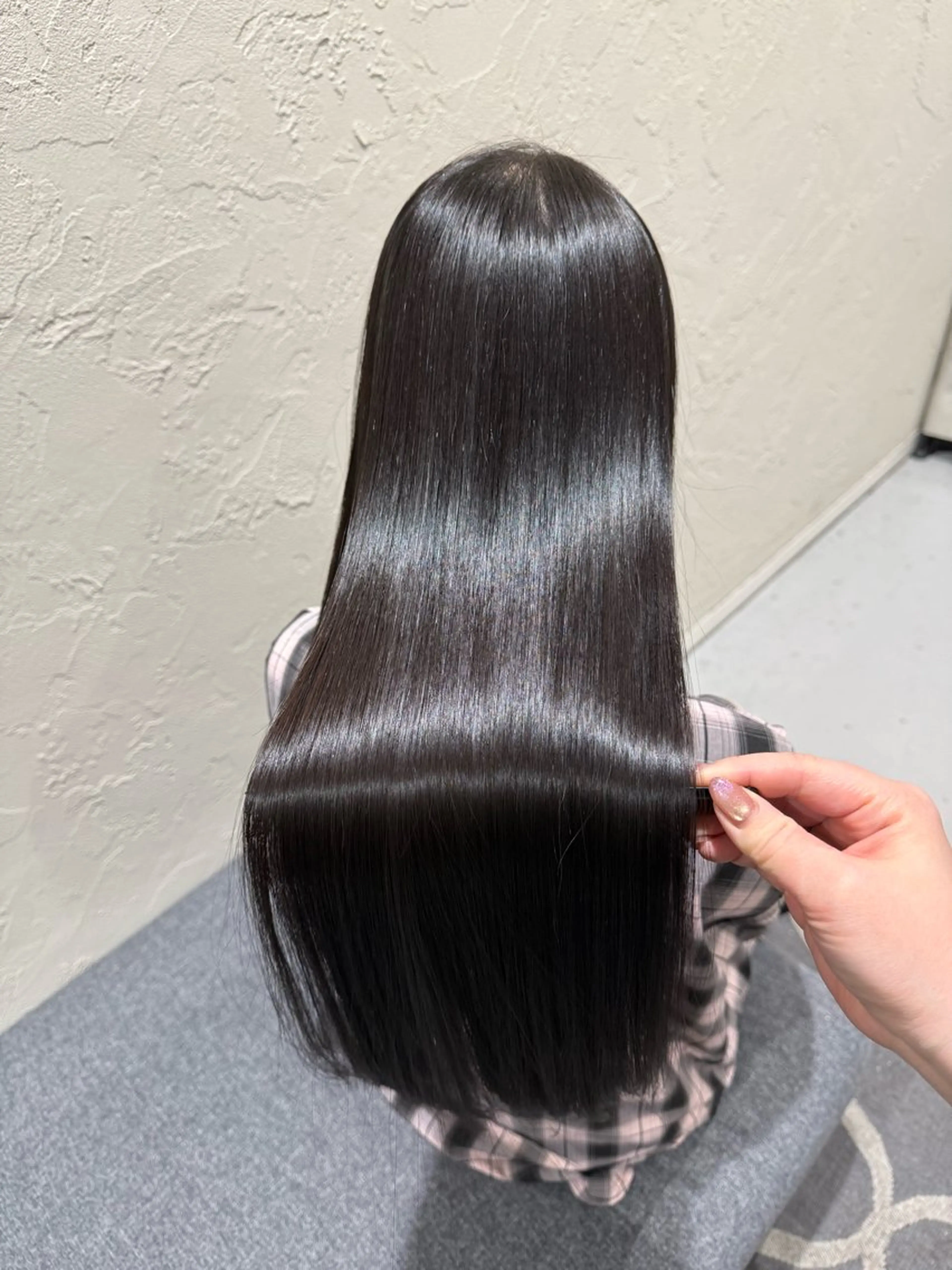 ロング カラー カット ヘアカラー トリートメント 【髪質改善】 夏目結以のヘアスタイル