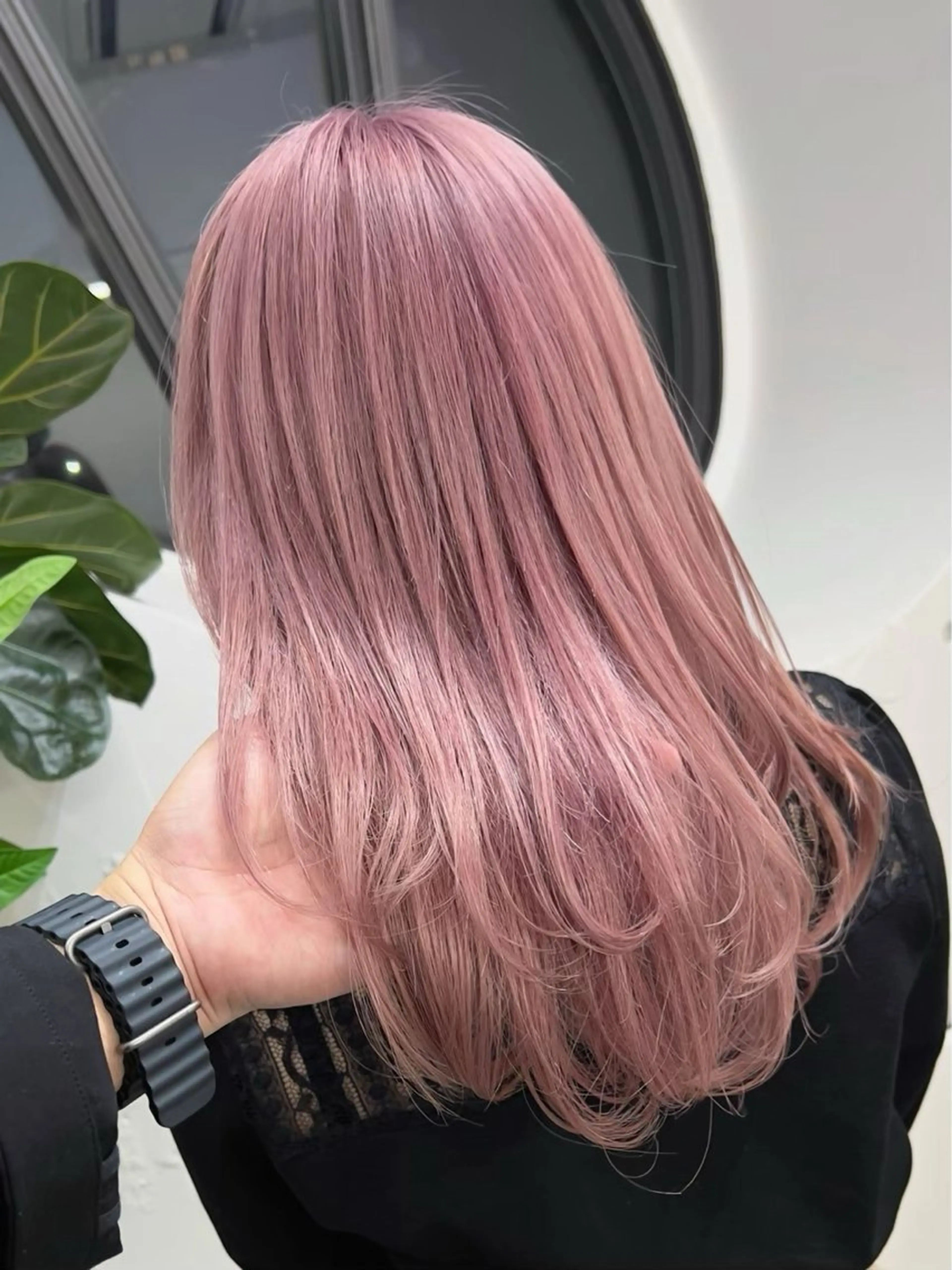 ロング カラー ベージュカラー ピンクカラー ピンクベージュ 透明感カラー/レイヤ ーhinata.のヘアスタイル