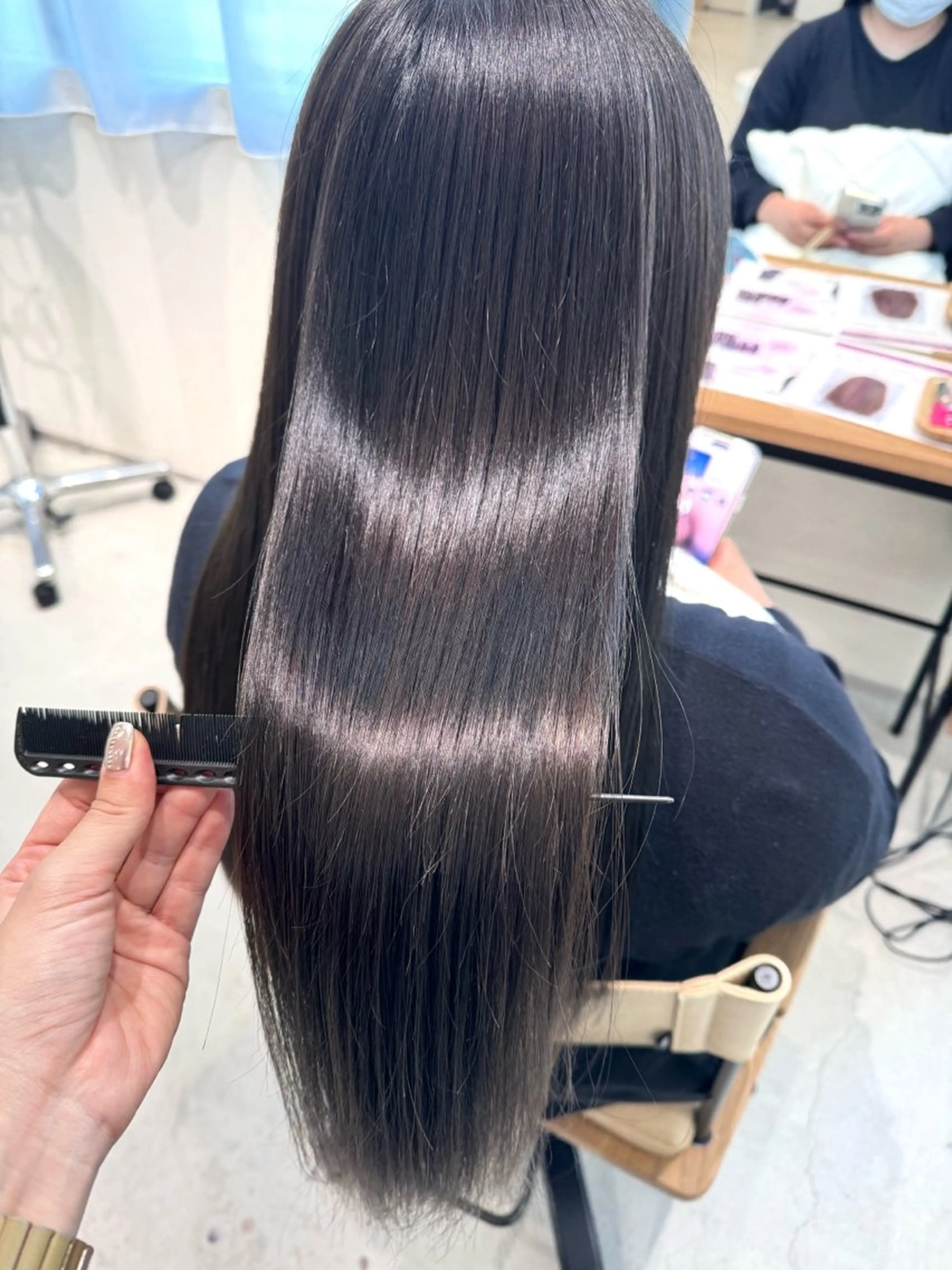 ロング カラー Femme by AVANCE所属・玉川 沙希のヘアスタイル