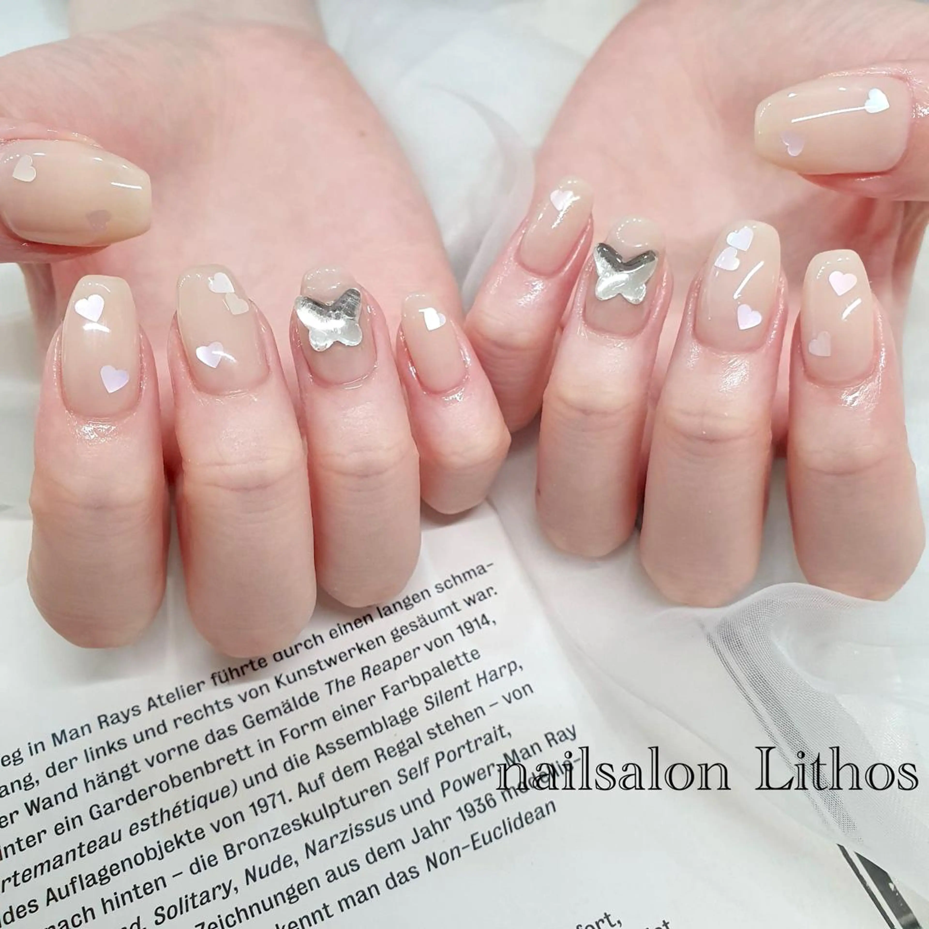 ネイル ハート ハンドネイル nailsalon Lithos所属・nailsalon Recontreのネイルデザイン