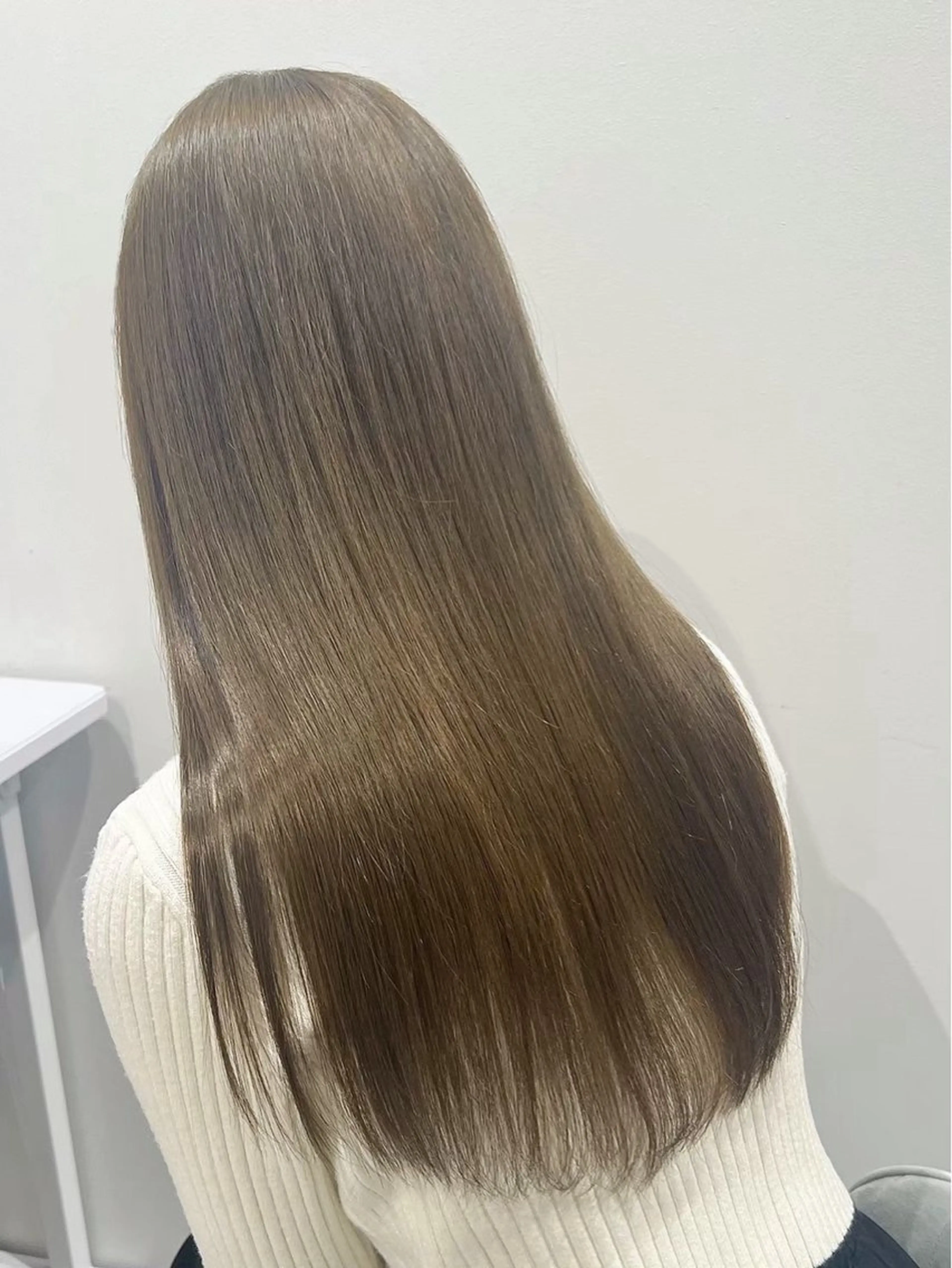 ロング カラー ブリーチ/マツエク 𝓡𝓲𝓷🫧のマツエク・マツパデザイン