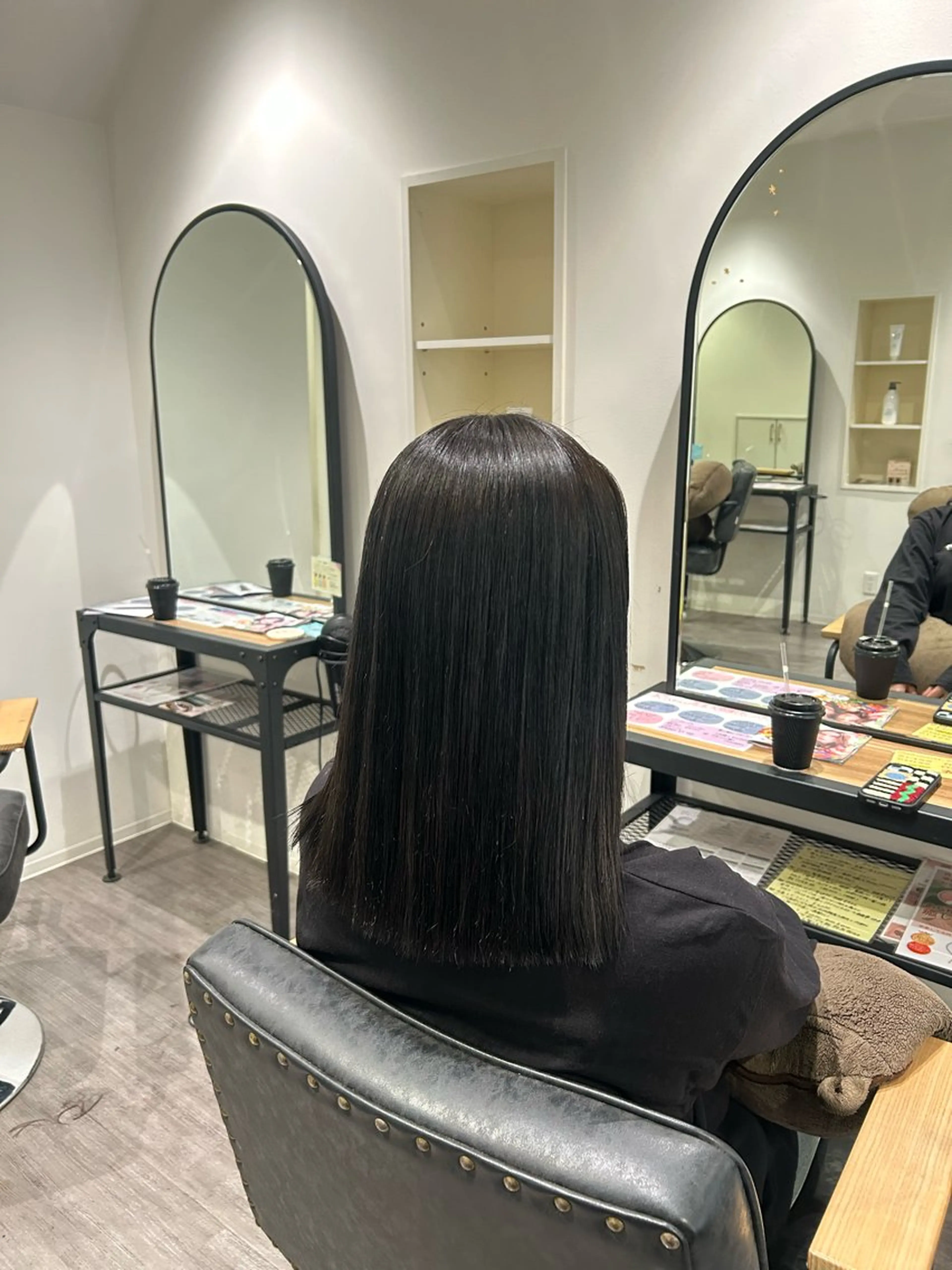 ミディアム カラー アッシュ アッシュグレー アッシュグレージュ 透明感カラー グレージュ ヘアカラー トリートメント cocotte 💟草間紫音💟のヘアスタイル