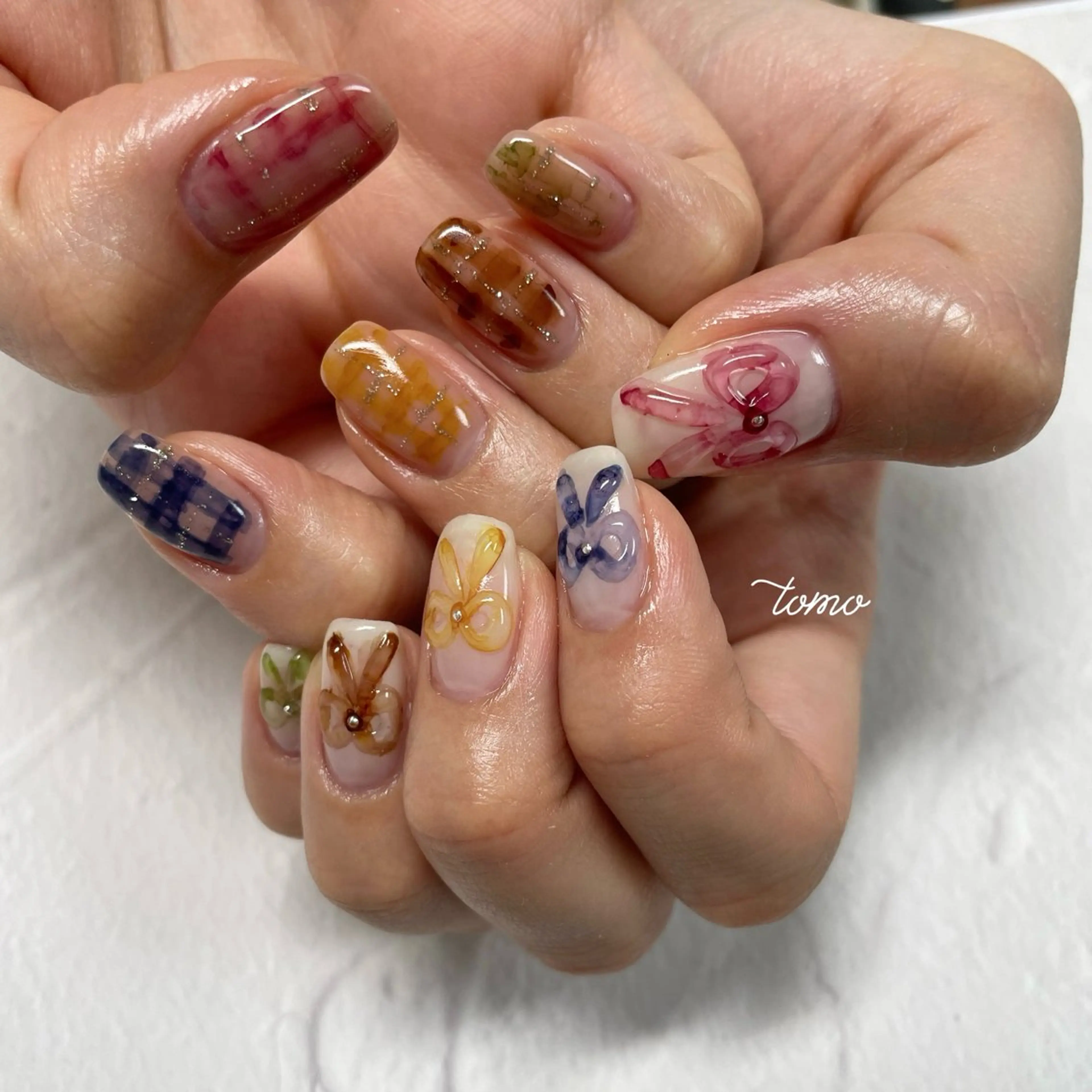 ネイル ハンドネイル nailist TOMOのネイルデザイン
