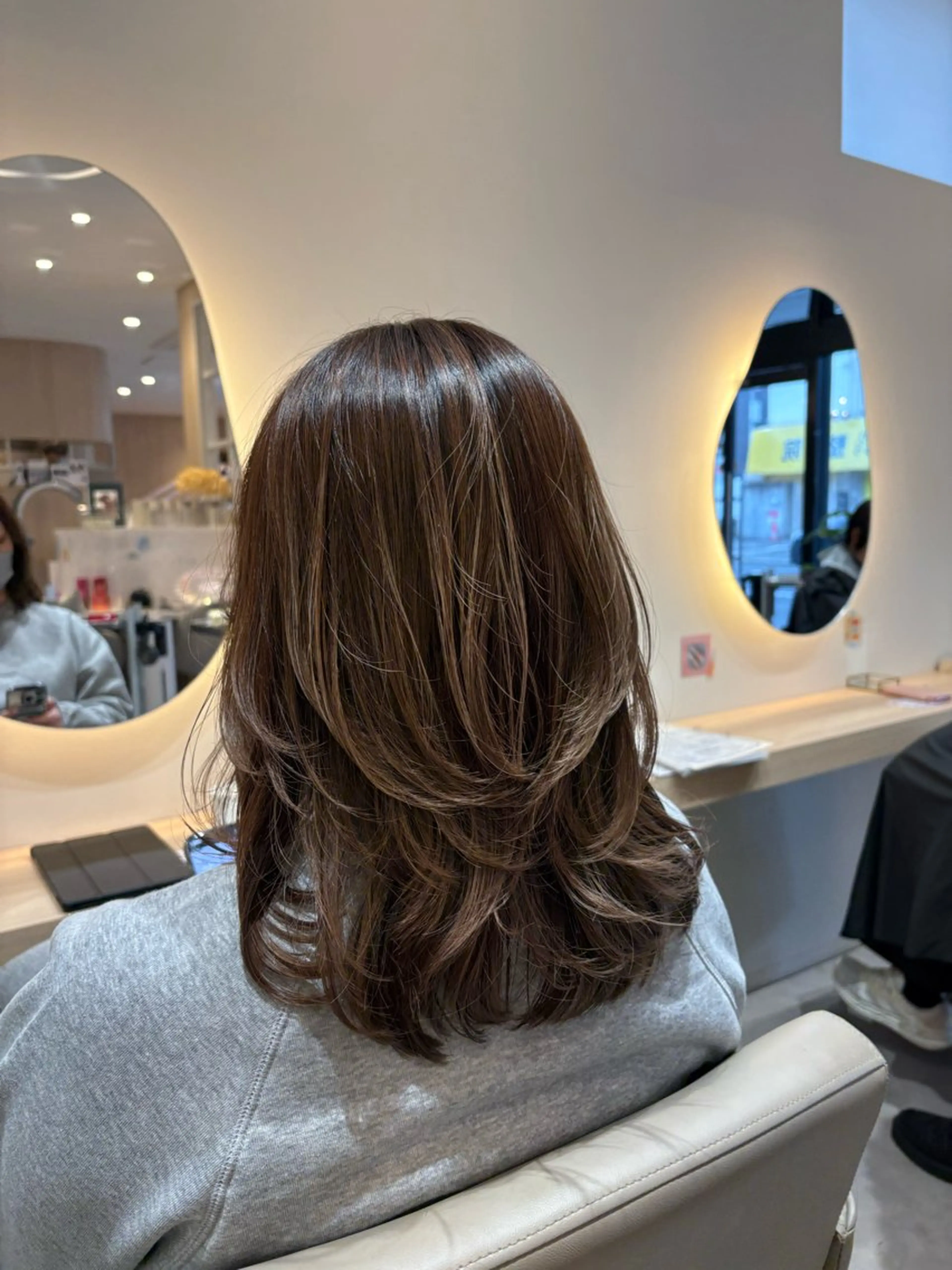 セミロング カラー ベージュカラー ミルクティーベージュ レイヤーカット カット ヘアカラー レイヤー/透明感/髪 質改善/メンズ/佐藤のヘアスタイル