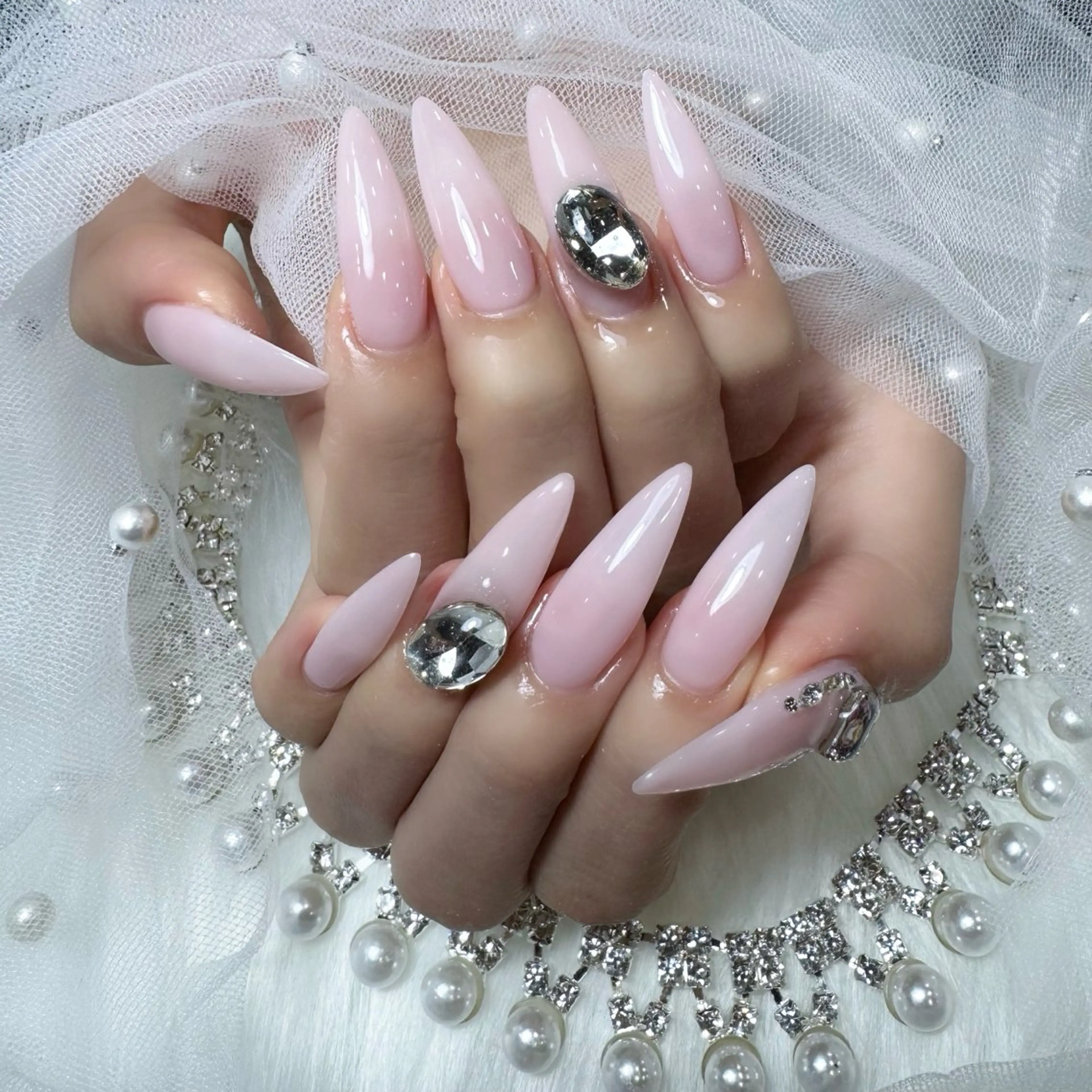 ネイル ハンドネイル ドリスネイルサロン所属・Doris Nail Salonのネイルデザイン