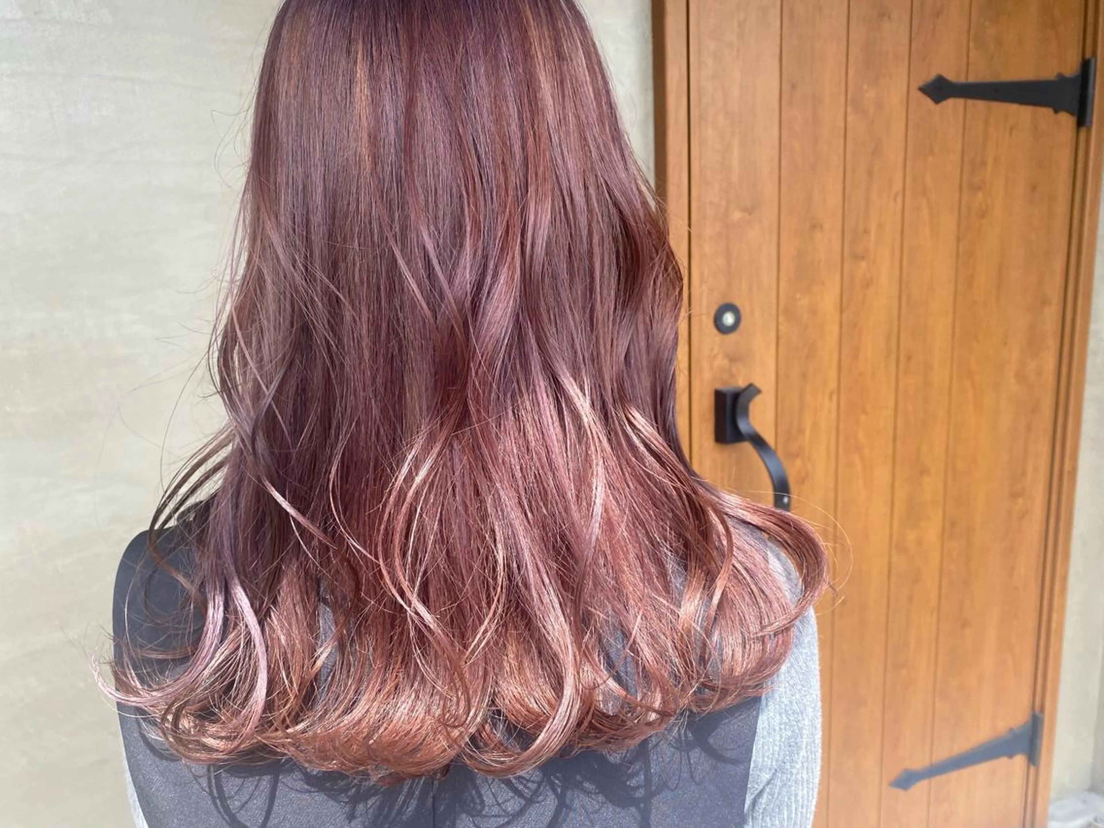 ミディアム カラー ブリーチ ラベンダーカラー ラベンダーピンク ピンクカラー 柔らかカラー🥛 mayucoのヘアスタイル