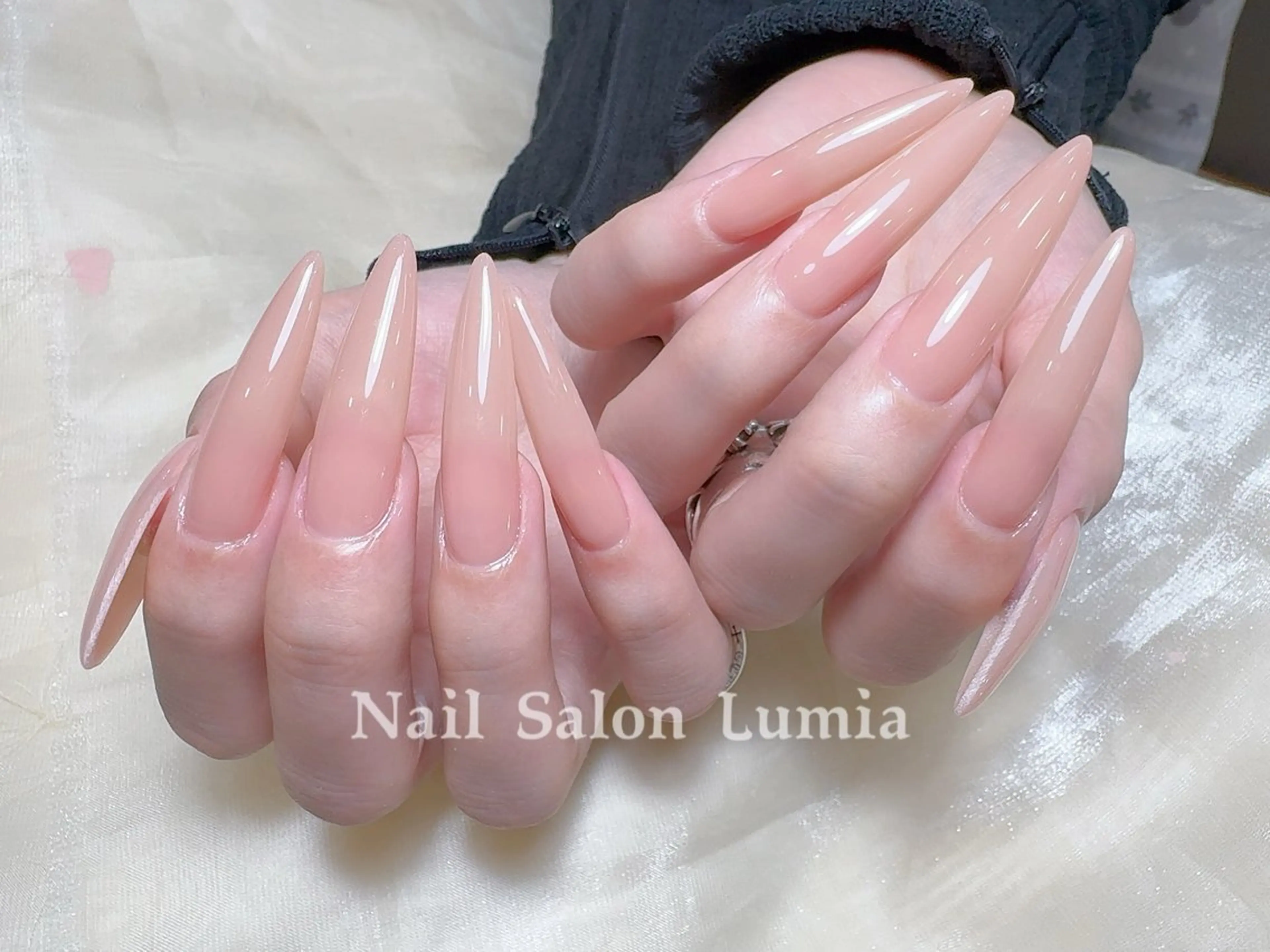 ネイル ハンドネイル ネイルサロン ルミア Lumia 店長のネイルデザイン