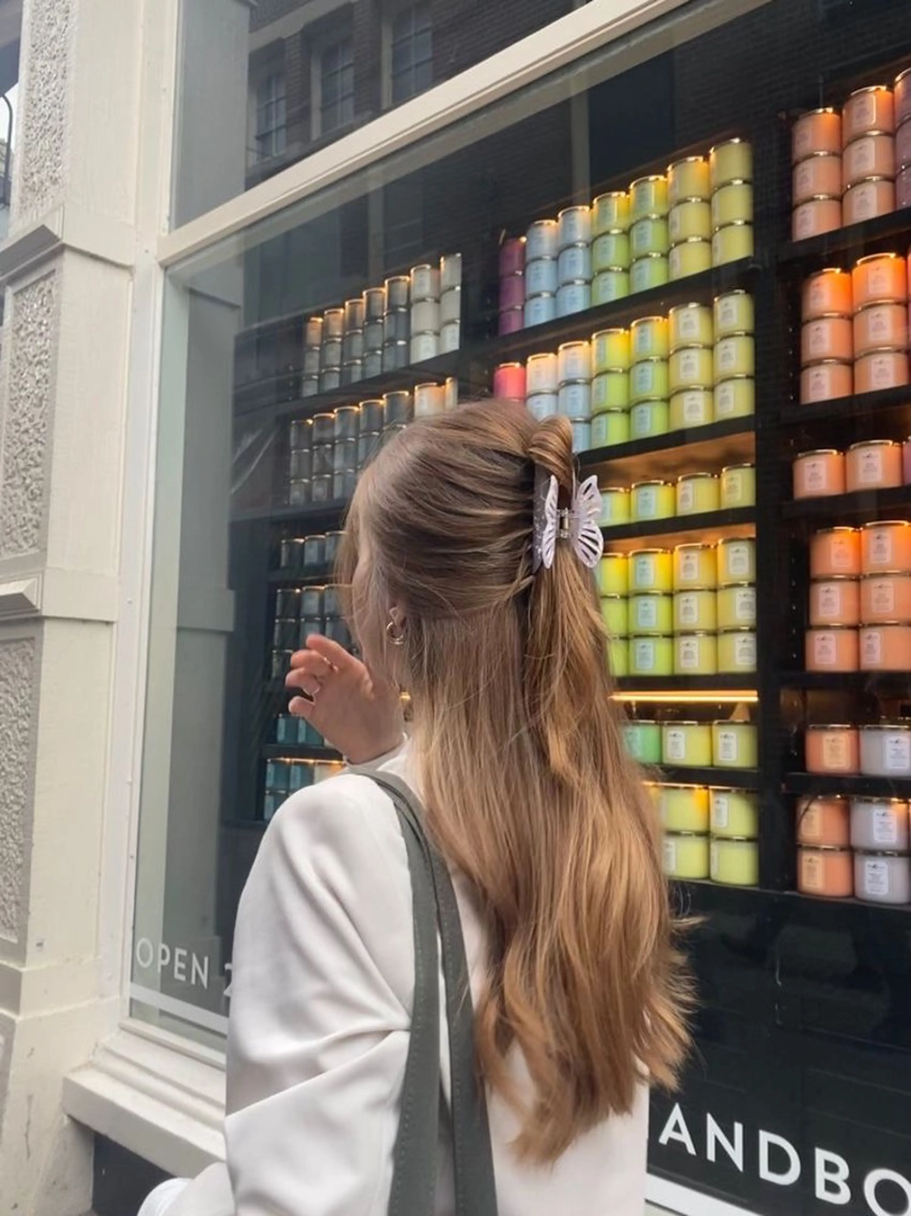 カラー レイヤーカット ボブパーマNo.1のヘアスタイル