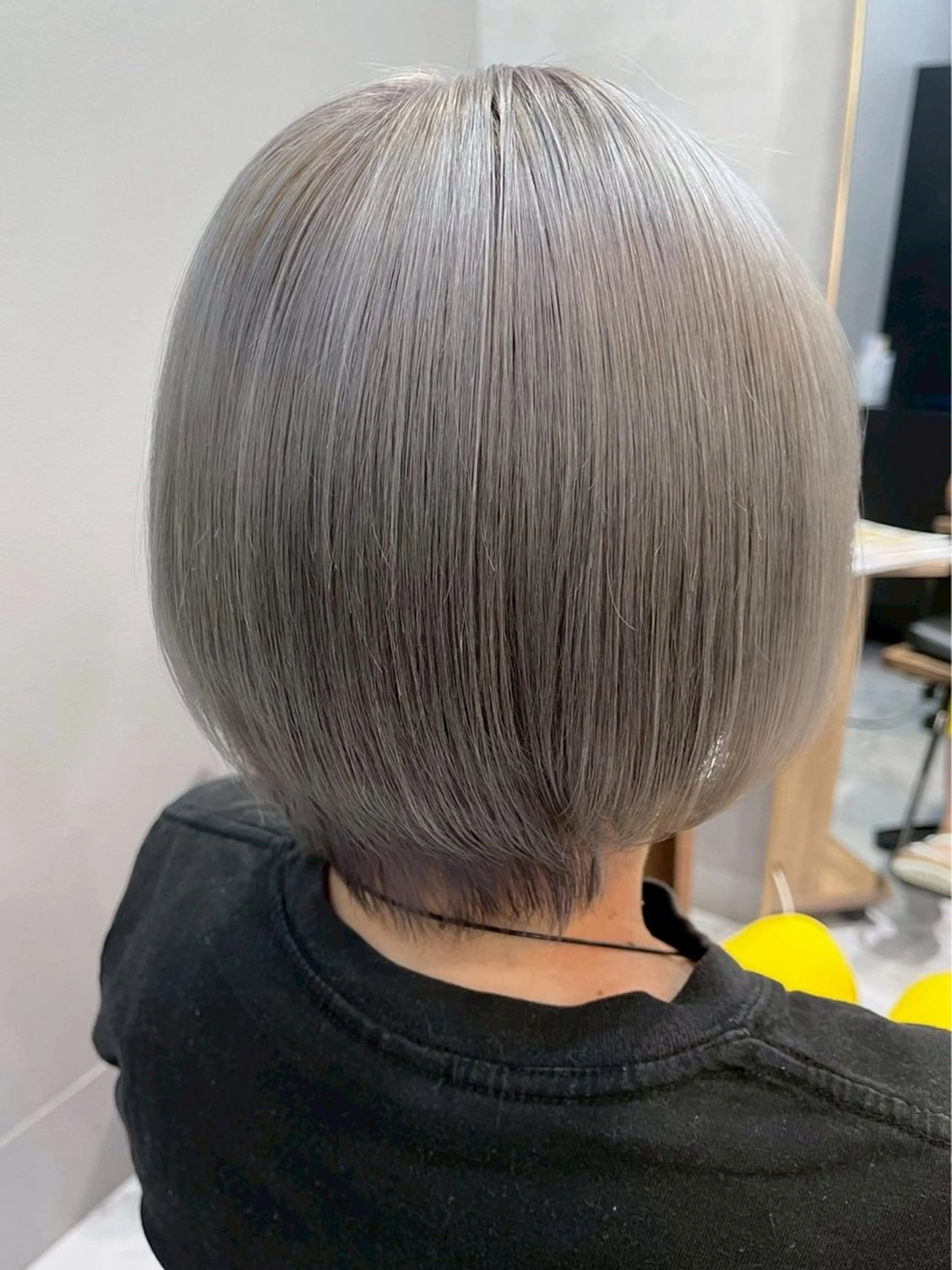 ショート カラー カット ヘアカラー トリートメント ハイトーン/韓国風/ 艶髪/吉祥寺のヘアスタイル