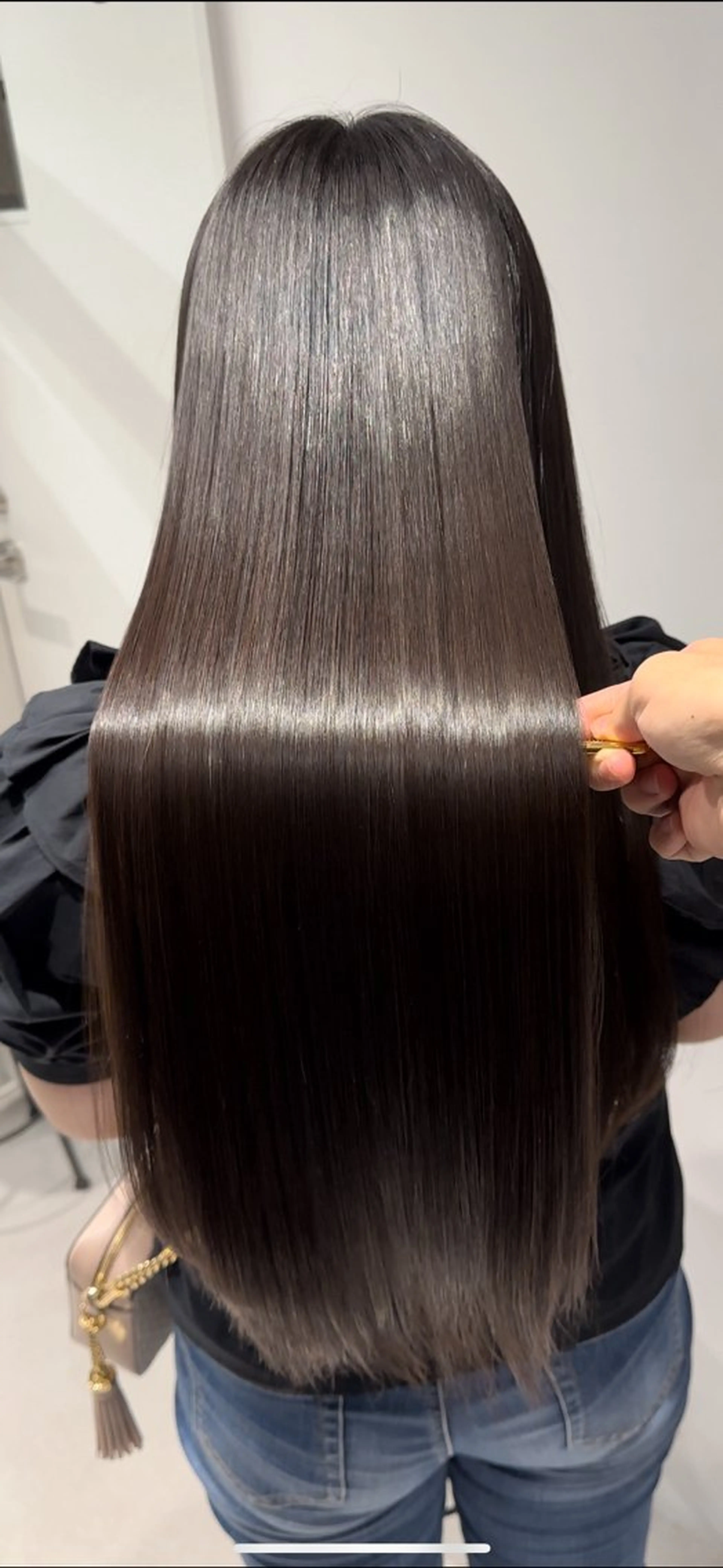 矯正1ヶ月後のメンテナンスに🫧【オリジナル髪質改善トリートメント】の写真
