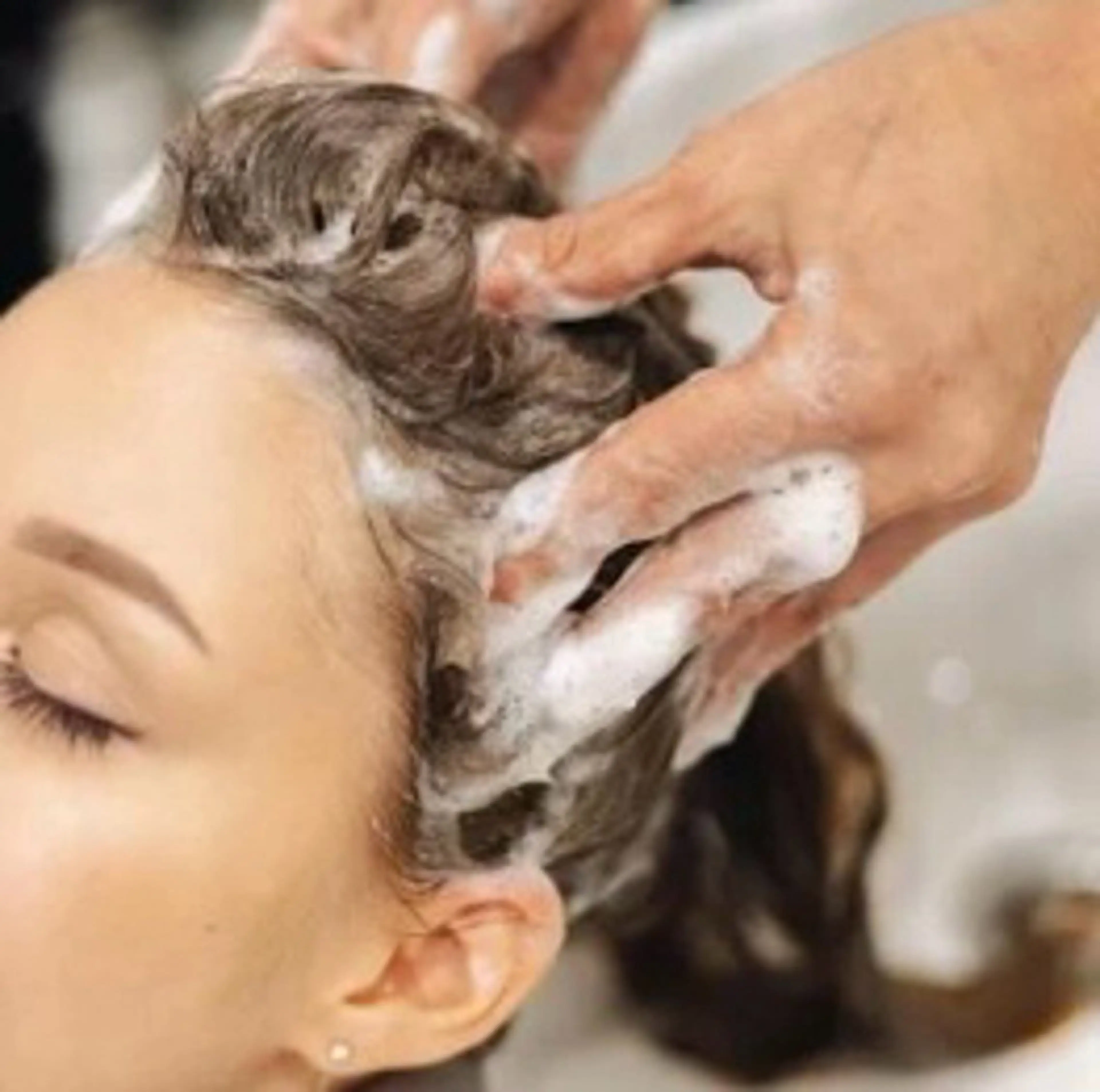 頭皮クレンジグ+髪質改善トリートメント+ヘッドスパ+ホームケア付きの写真