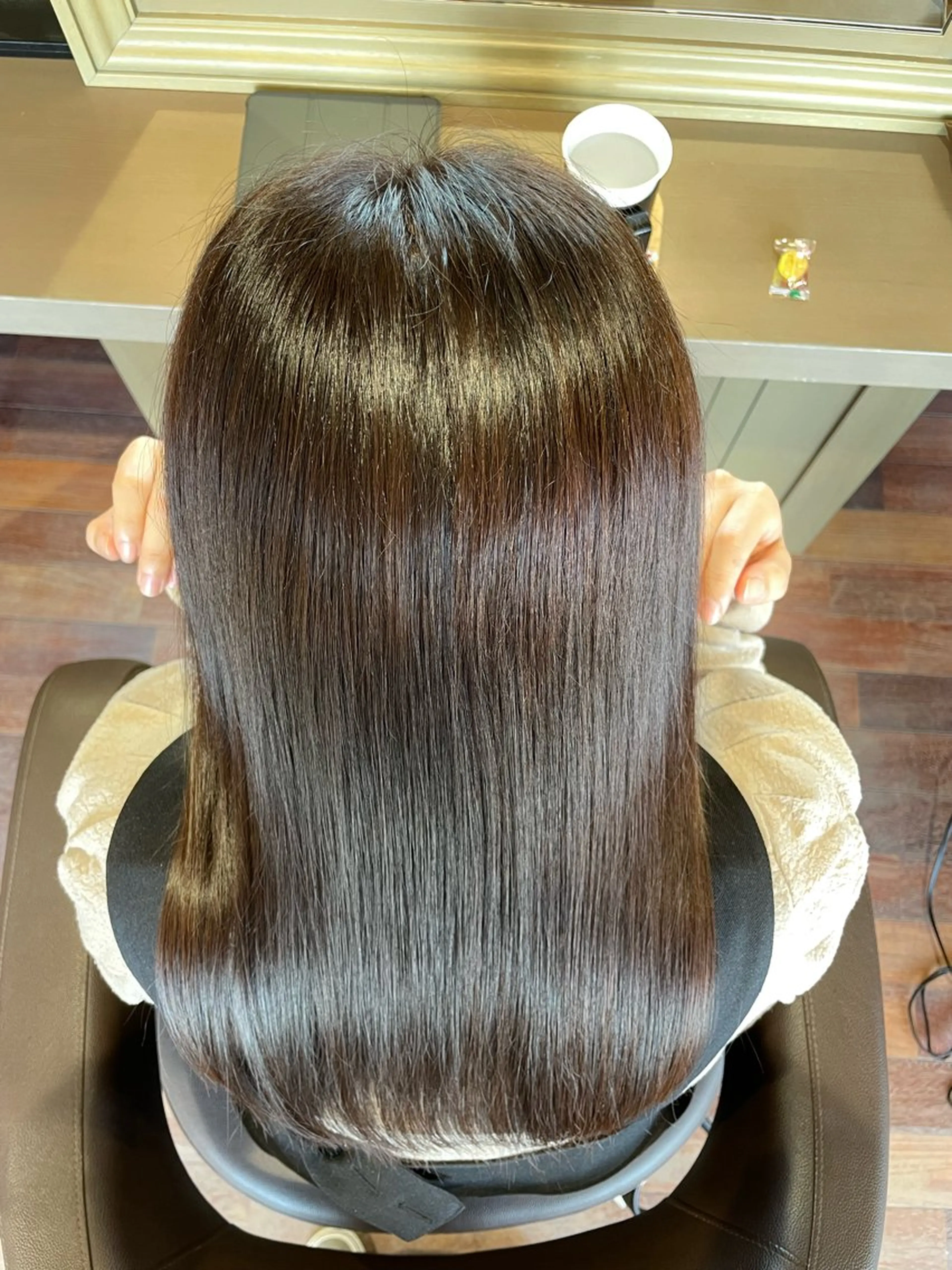 ロング パーマ トリートメント ストレートパーマ 縮毛矯正 トリートメント 山口 静音のヘアスタイル