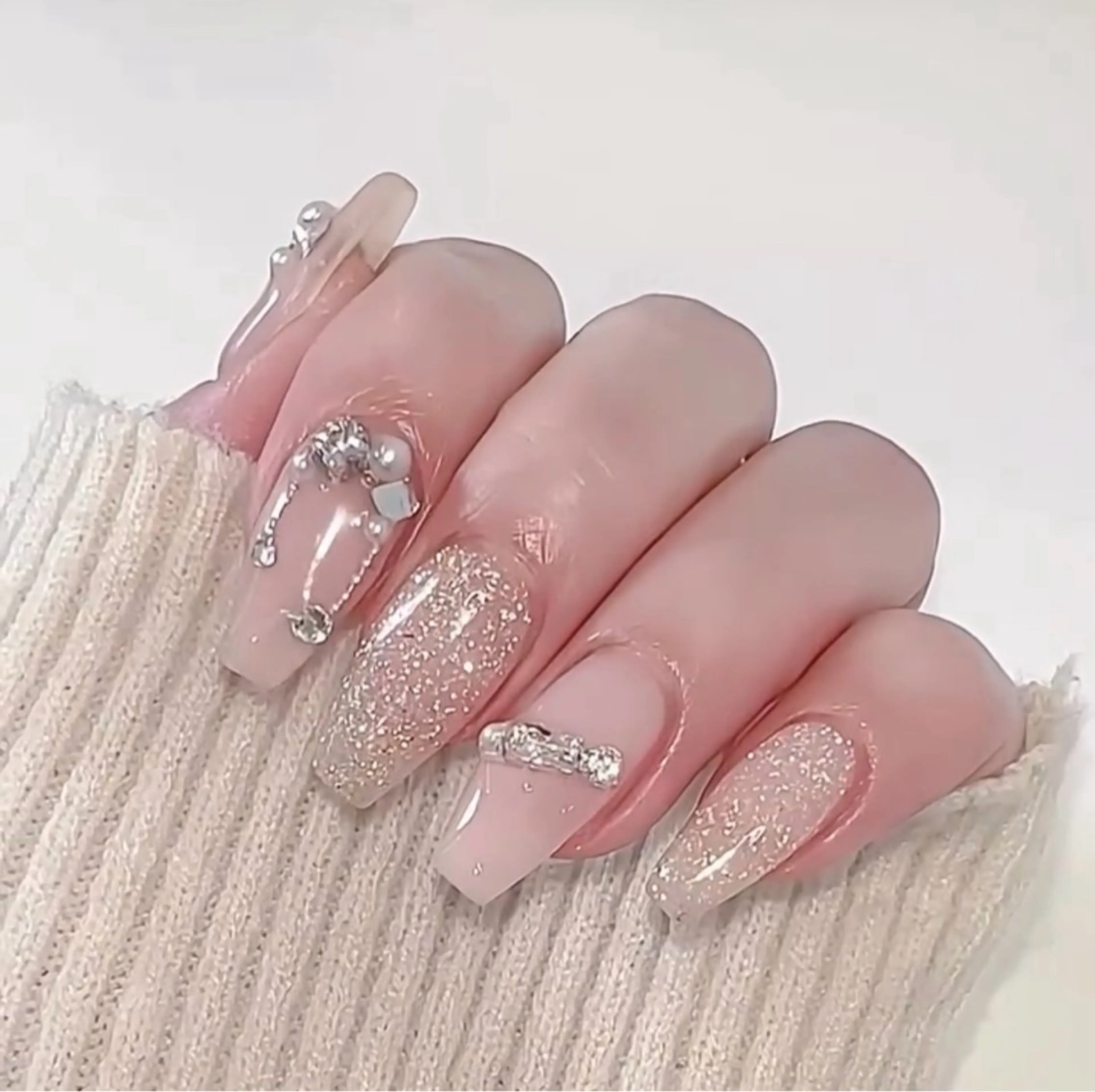 ネイル NailSalon✨ Écrinエクランのネイルデザイン