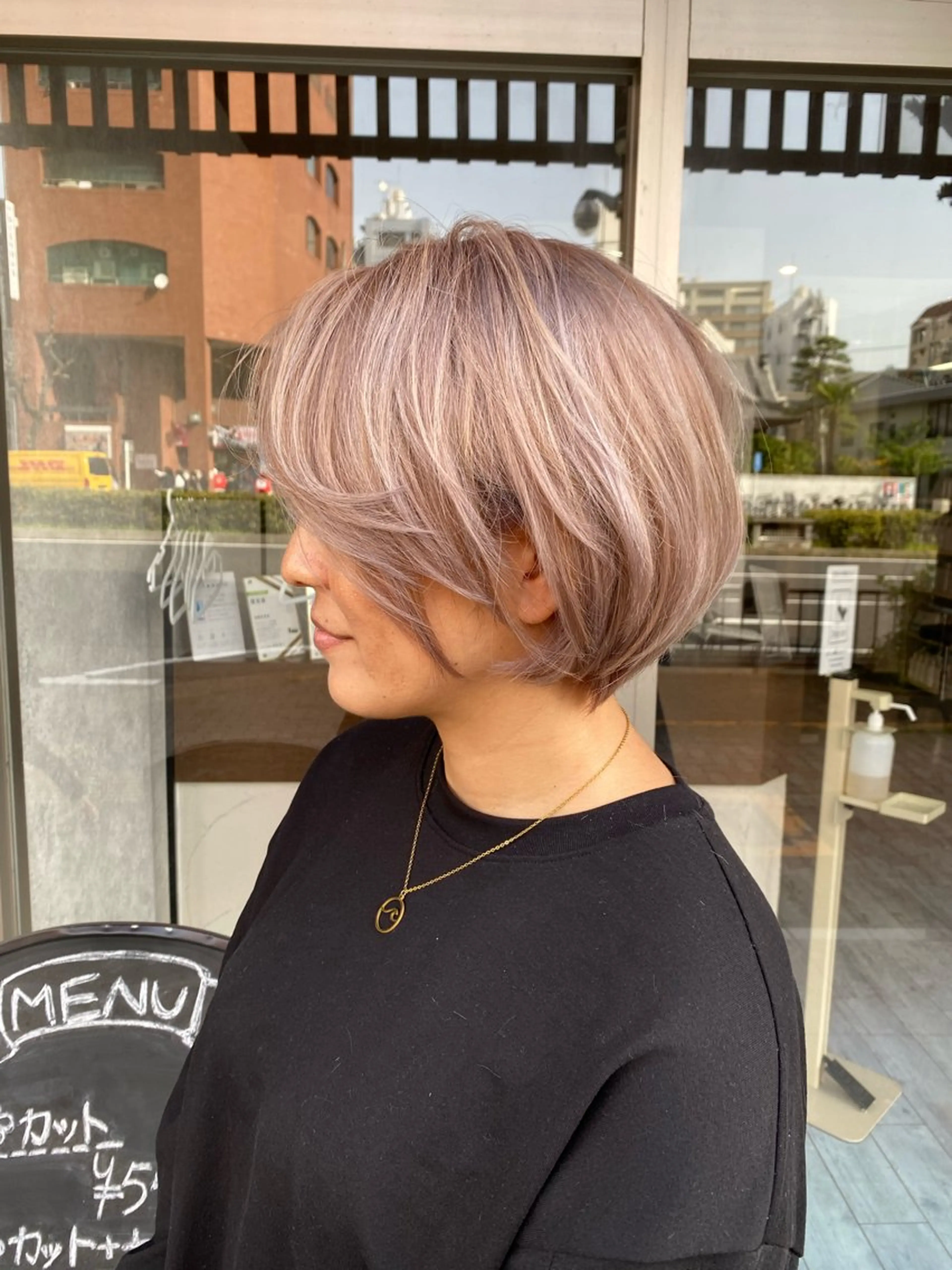 ショート カラー ショートボブ ハイトーンカラー ボブ ショートヘア 日比 貴大/ minim hairのヘアスタイル