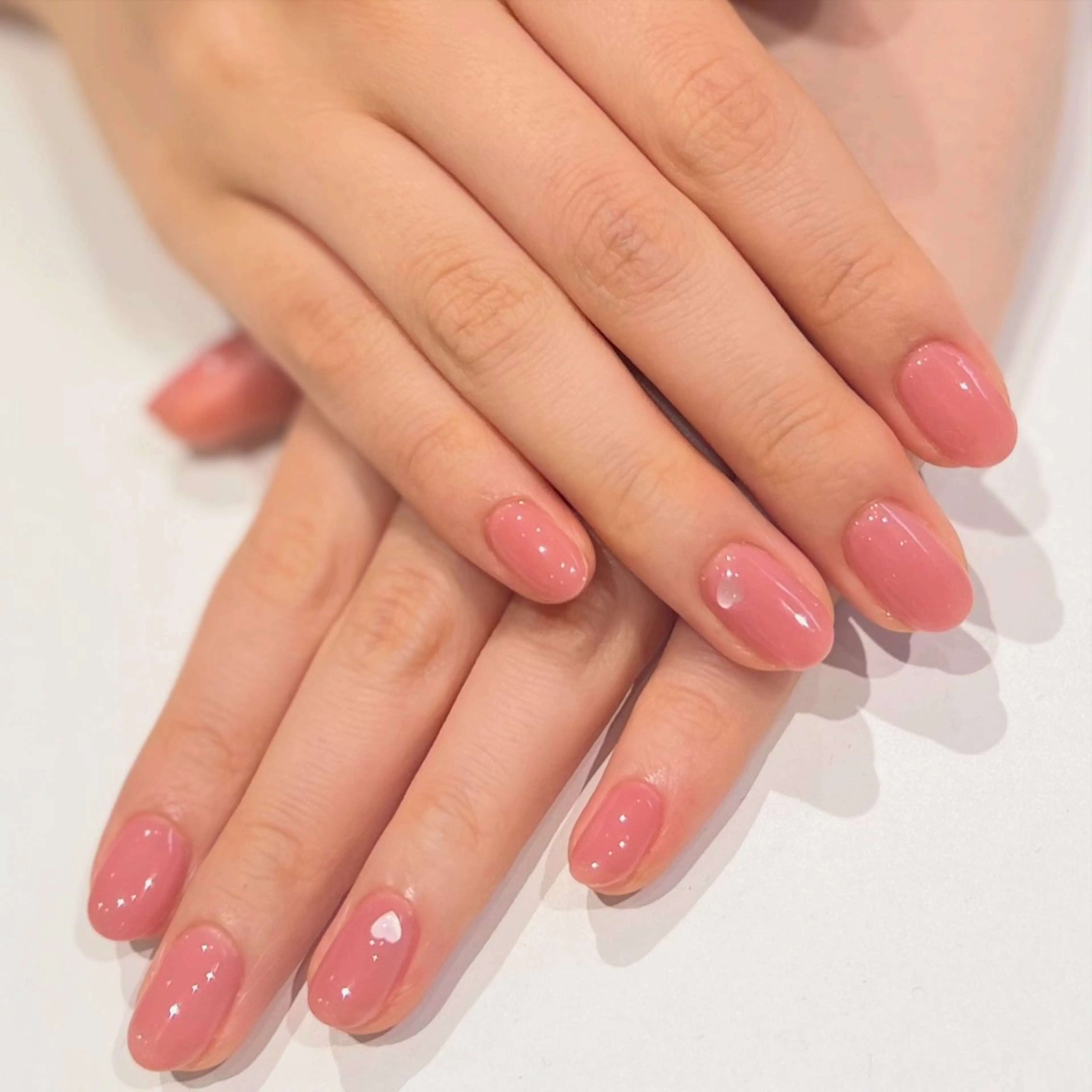 ネイル アートネイル ジェルネイル ハート パラジェル ハンドネイル VINGT NAIL Aika.Kのネイルデザイン