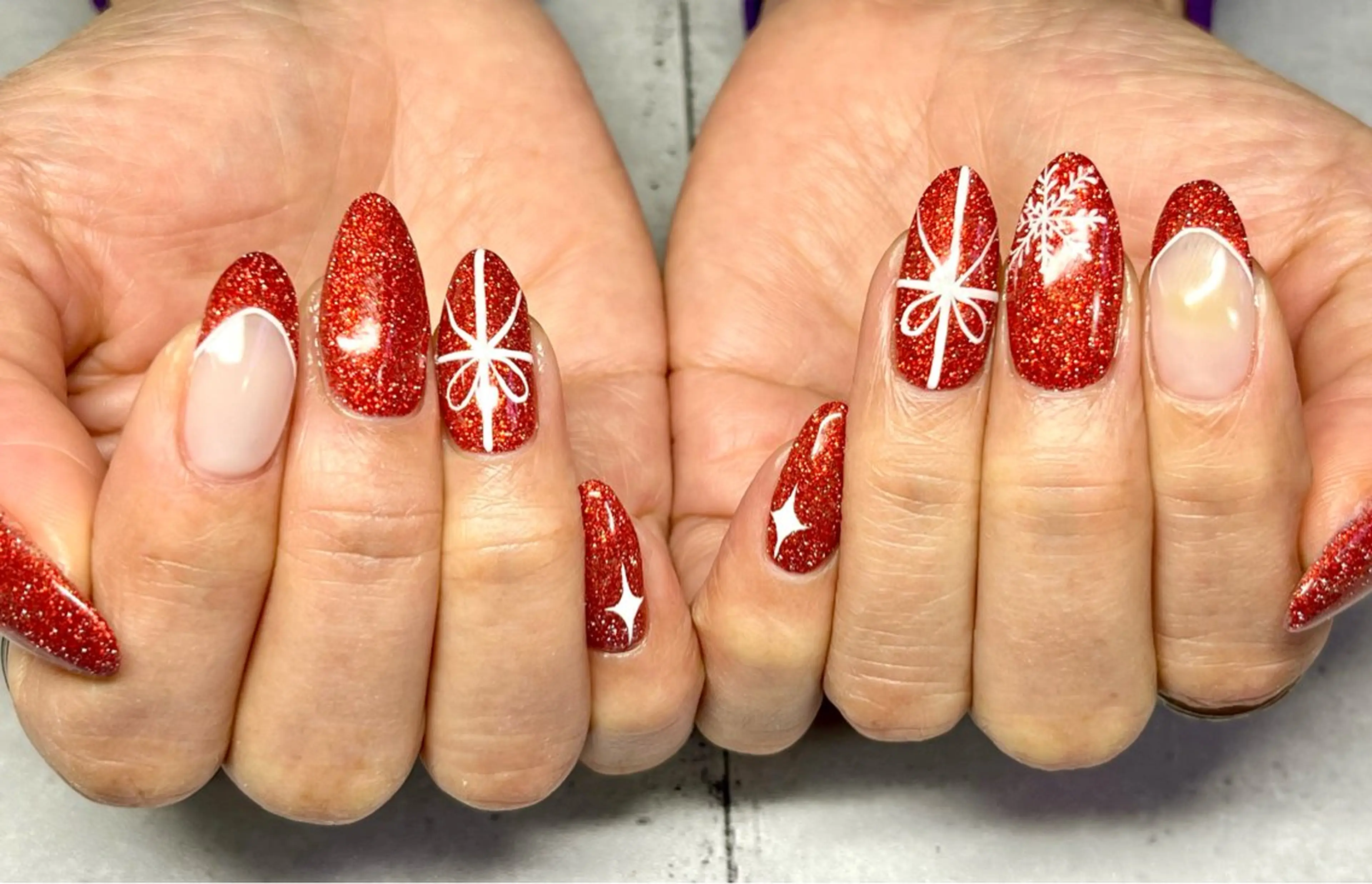 ネイル フラッシュネイル 冬ネイル クリスマス ハンドネイル まり りぃ〜んのネイルデザイン