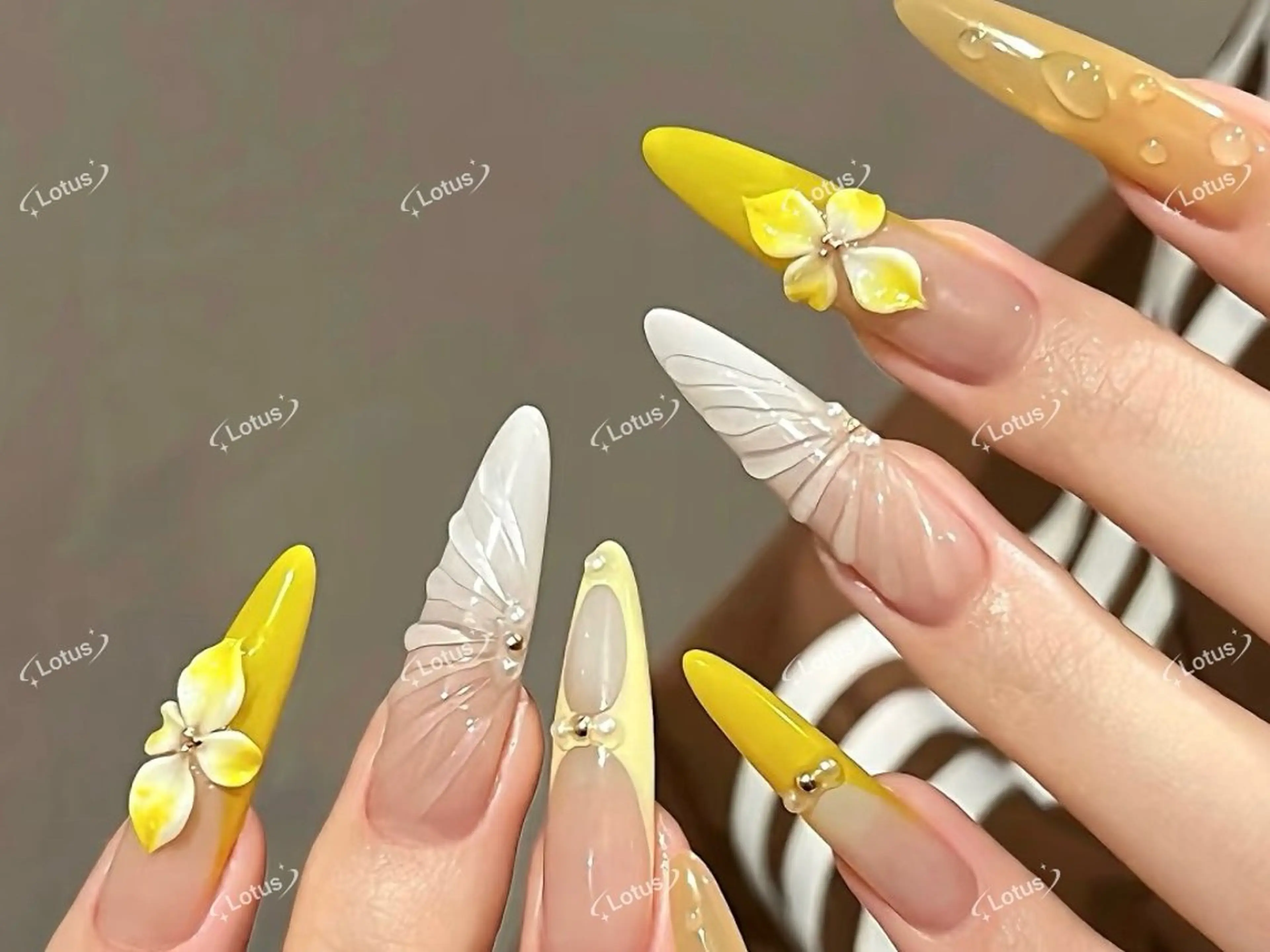 ネイル ハンドネイル ネイルサロン lotusのネイルデザイン