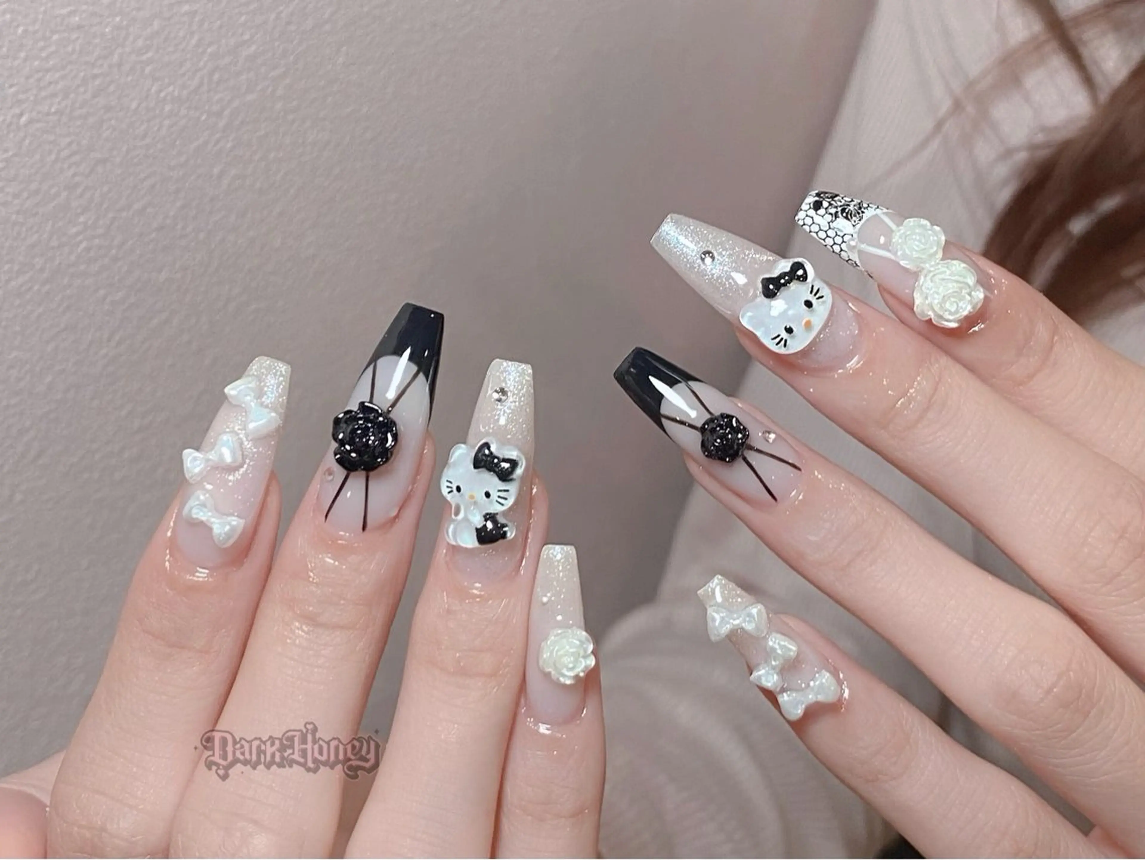 ネイル ハンドネイル ハンドケア DarkHoney 池袋店のネイルデザイン