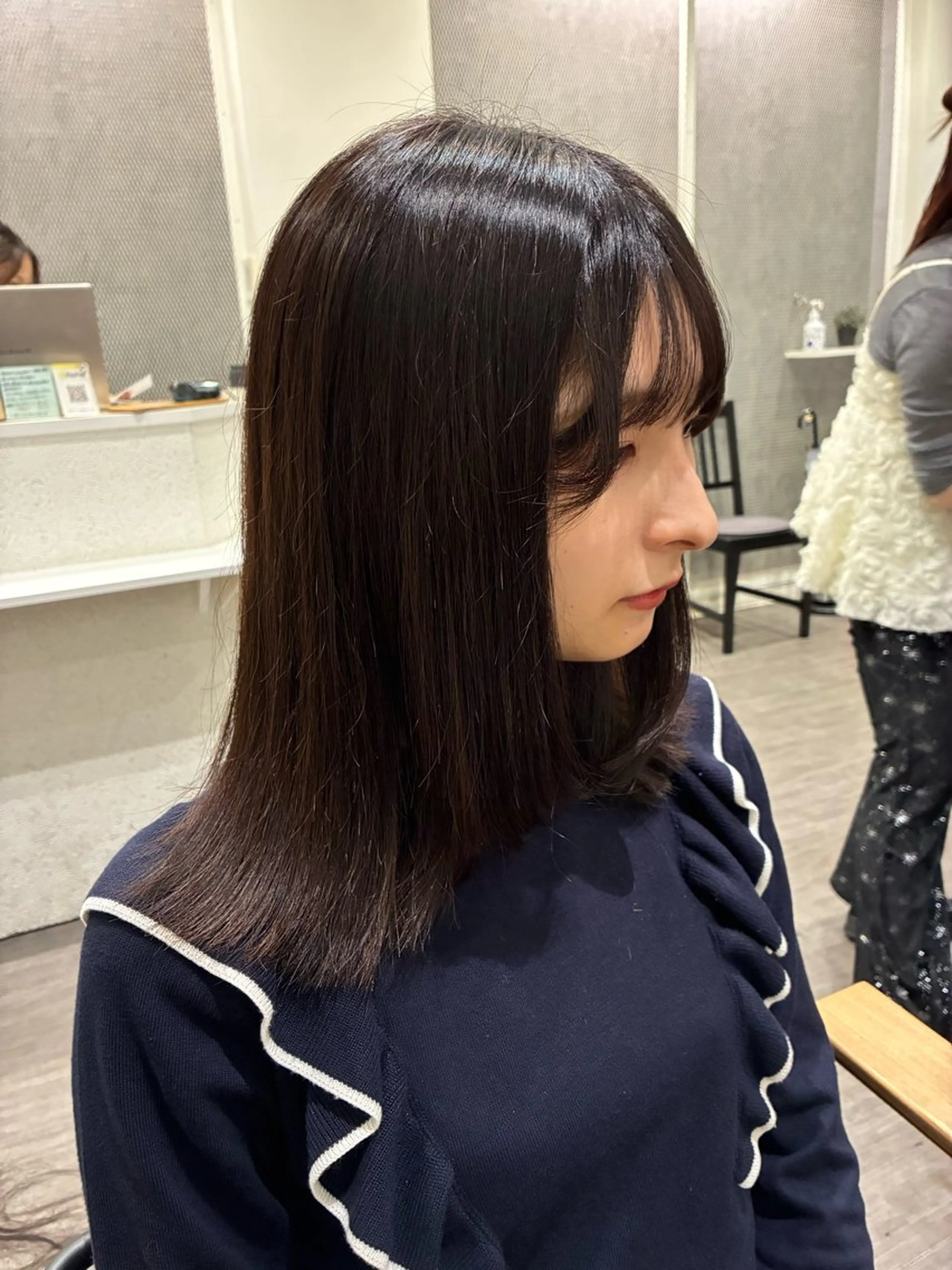 ミディアム レイヤーカット カット ヘアカラー cocotte🦋 miyuのヘアスタイル