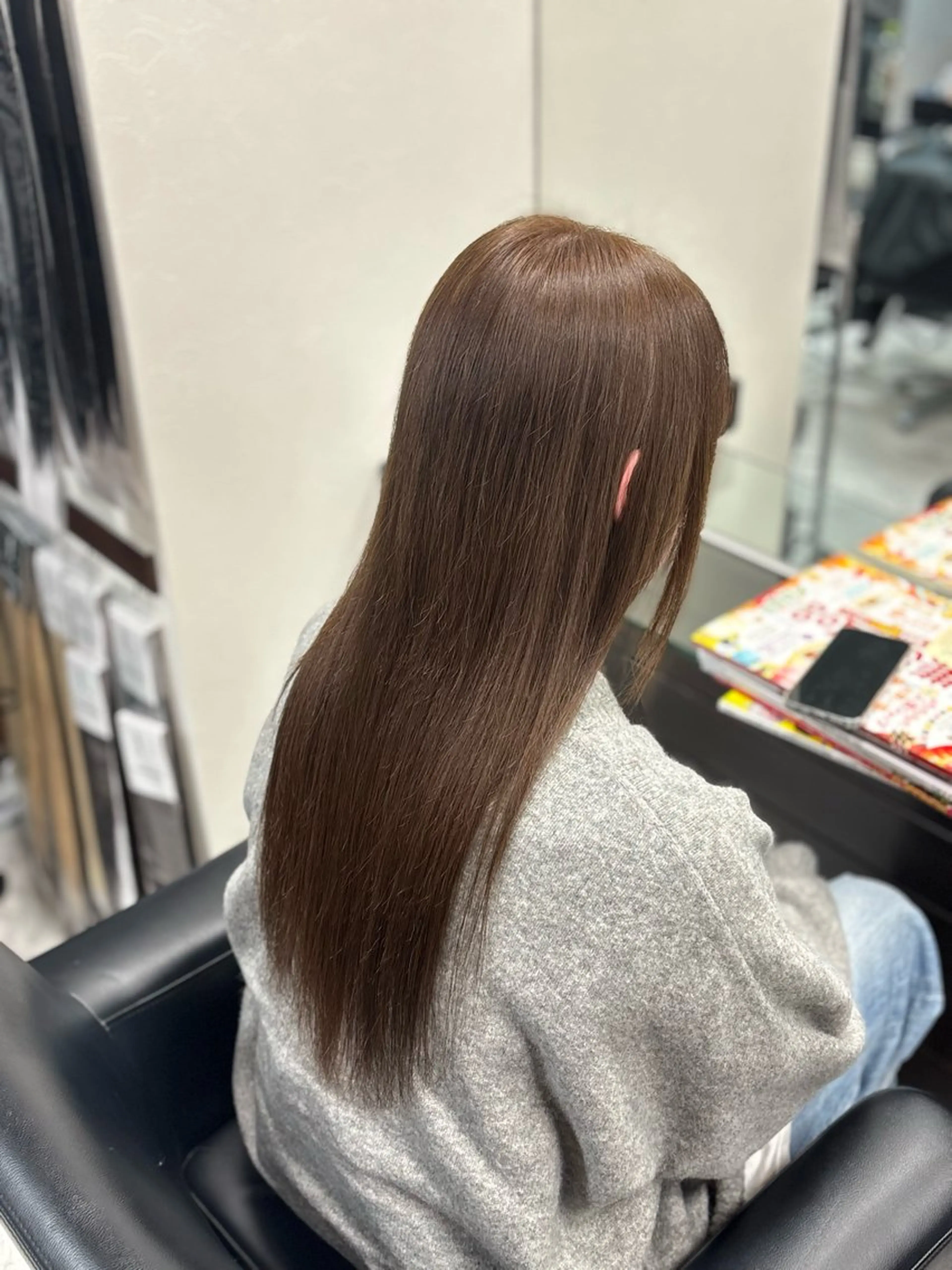 セミロング ヘアカラー トリートメント Pas de plan所属・パドゥプロン あんずのヘアスタイル