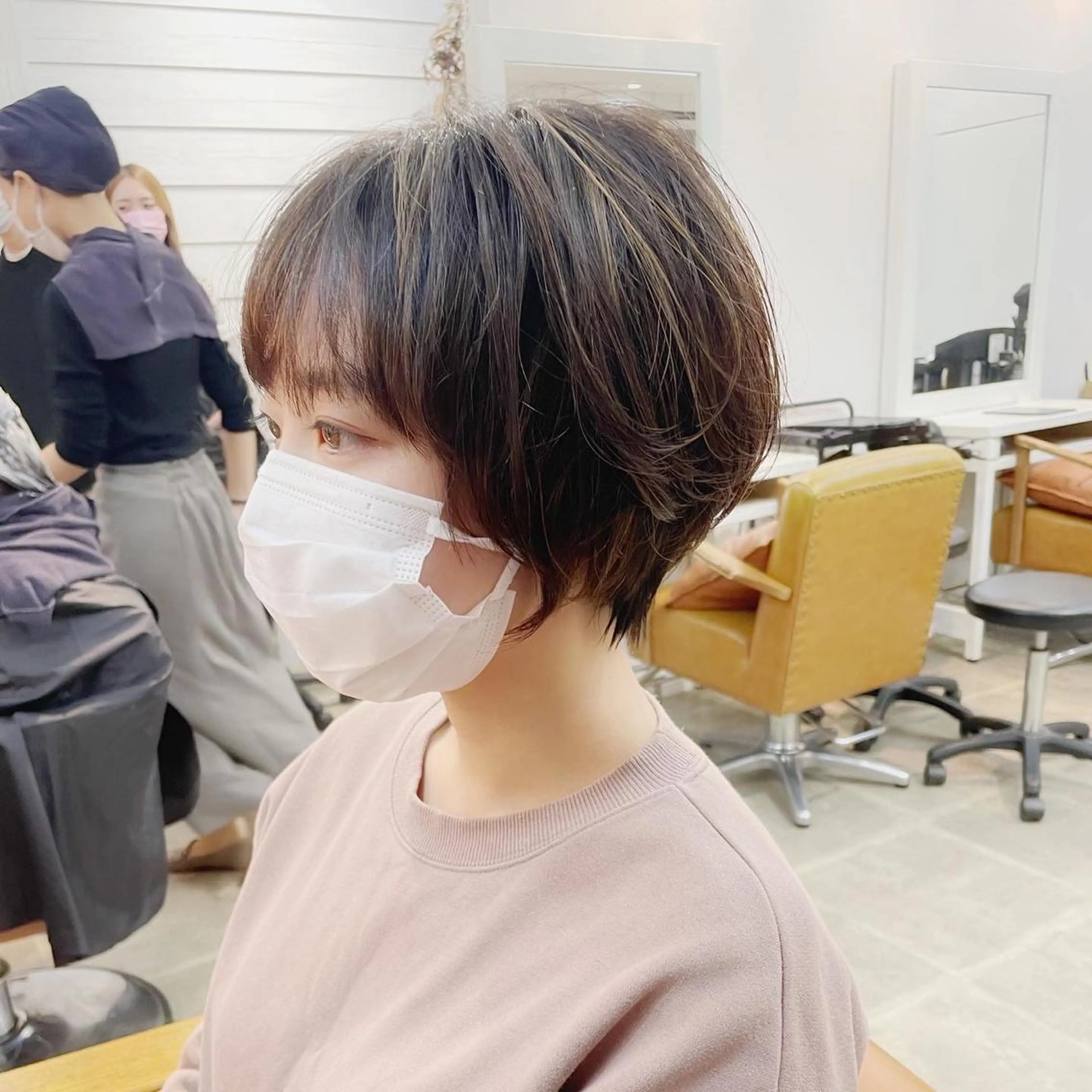 ショート カラー ショートボブ ハンサムショート ブリーチ ブリーチなしカラー ボブ newline銀座所属・銀座ショート/ 大人ショート/金子涼のヘアスタイル