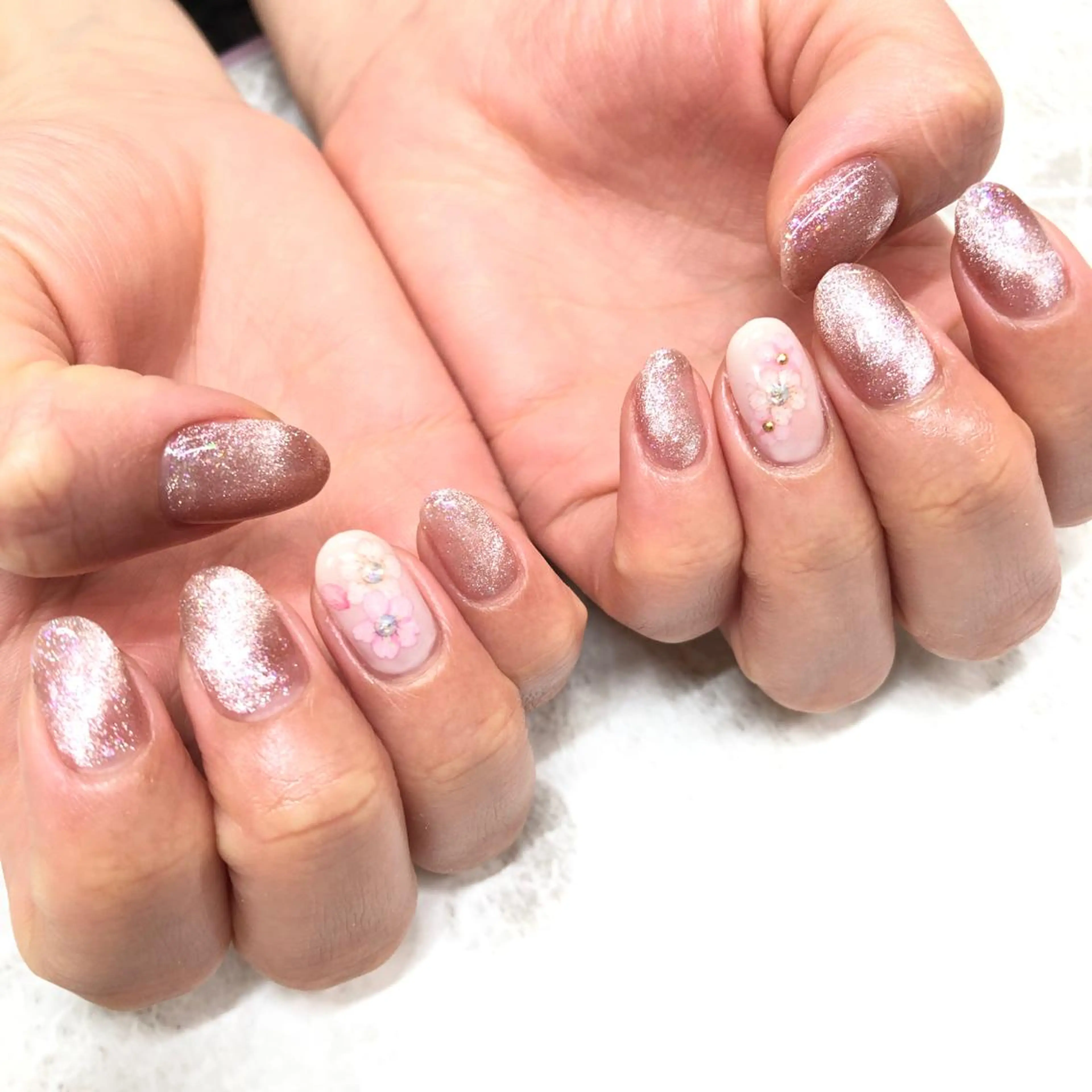 ネイル ユリシスネイル 担当近藤のネイルデザイン