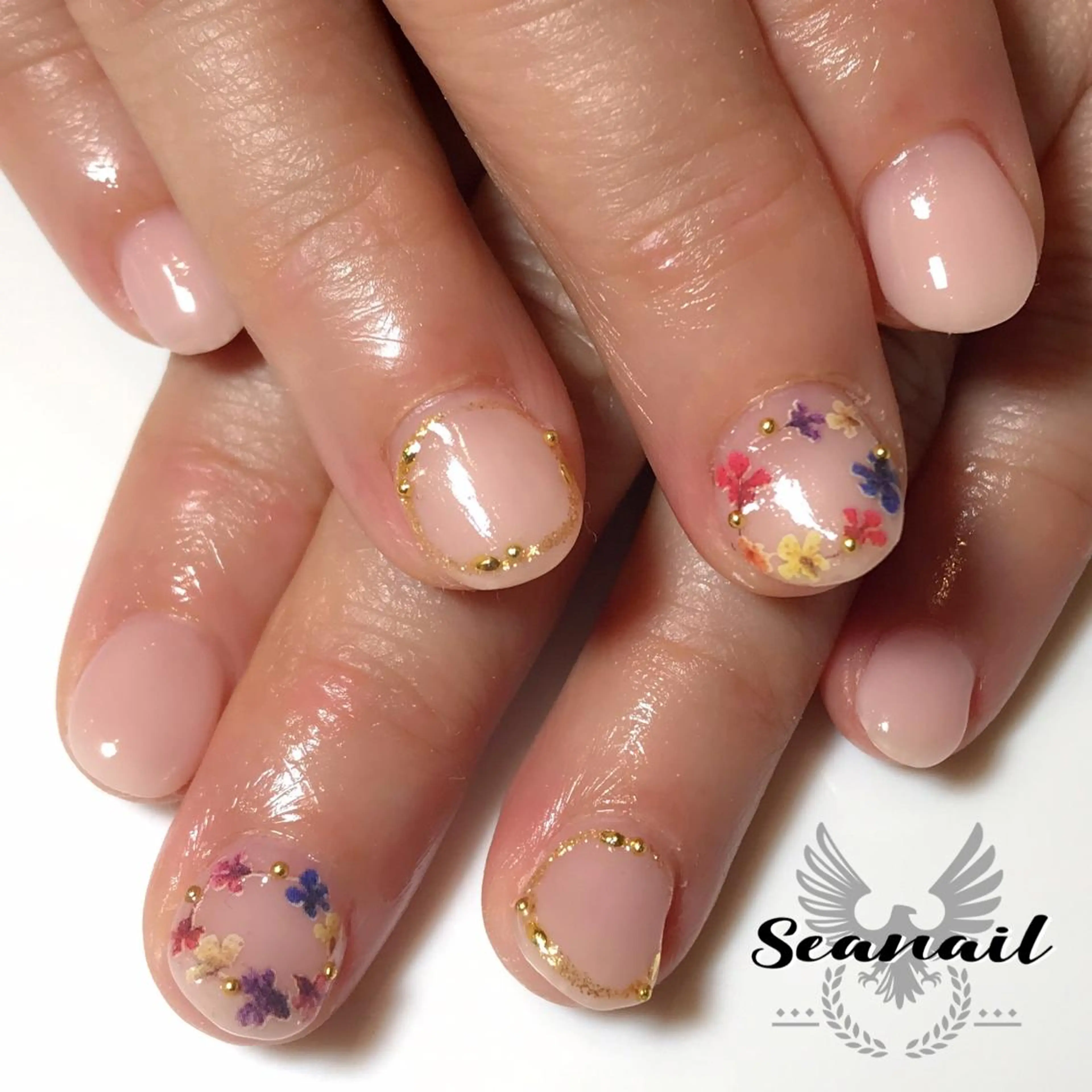 ネイル 小尾 栞のネイルデザイン