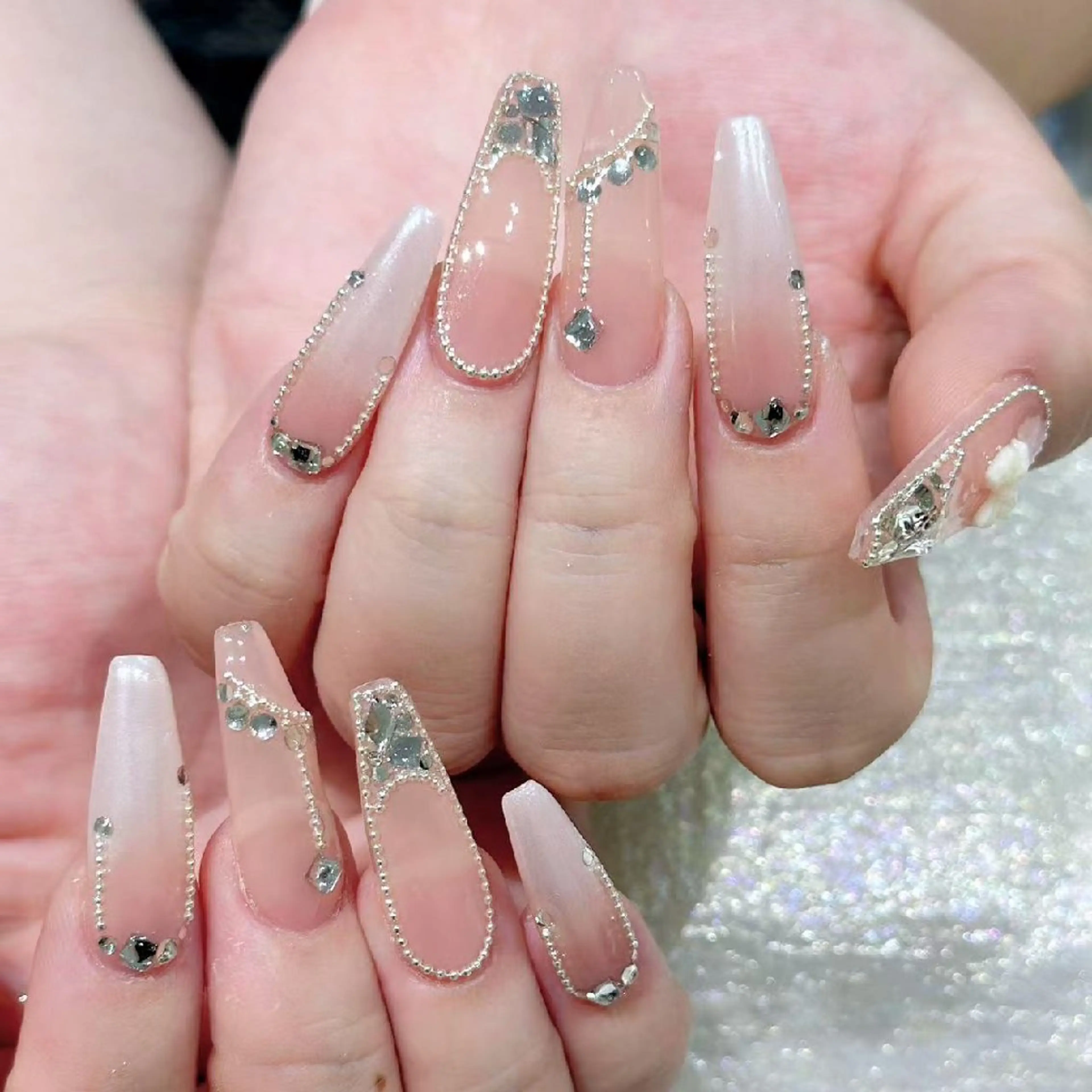 ネイル ハンドネイル Queens みなみのネイルデザイン