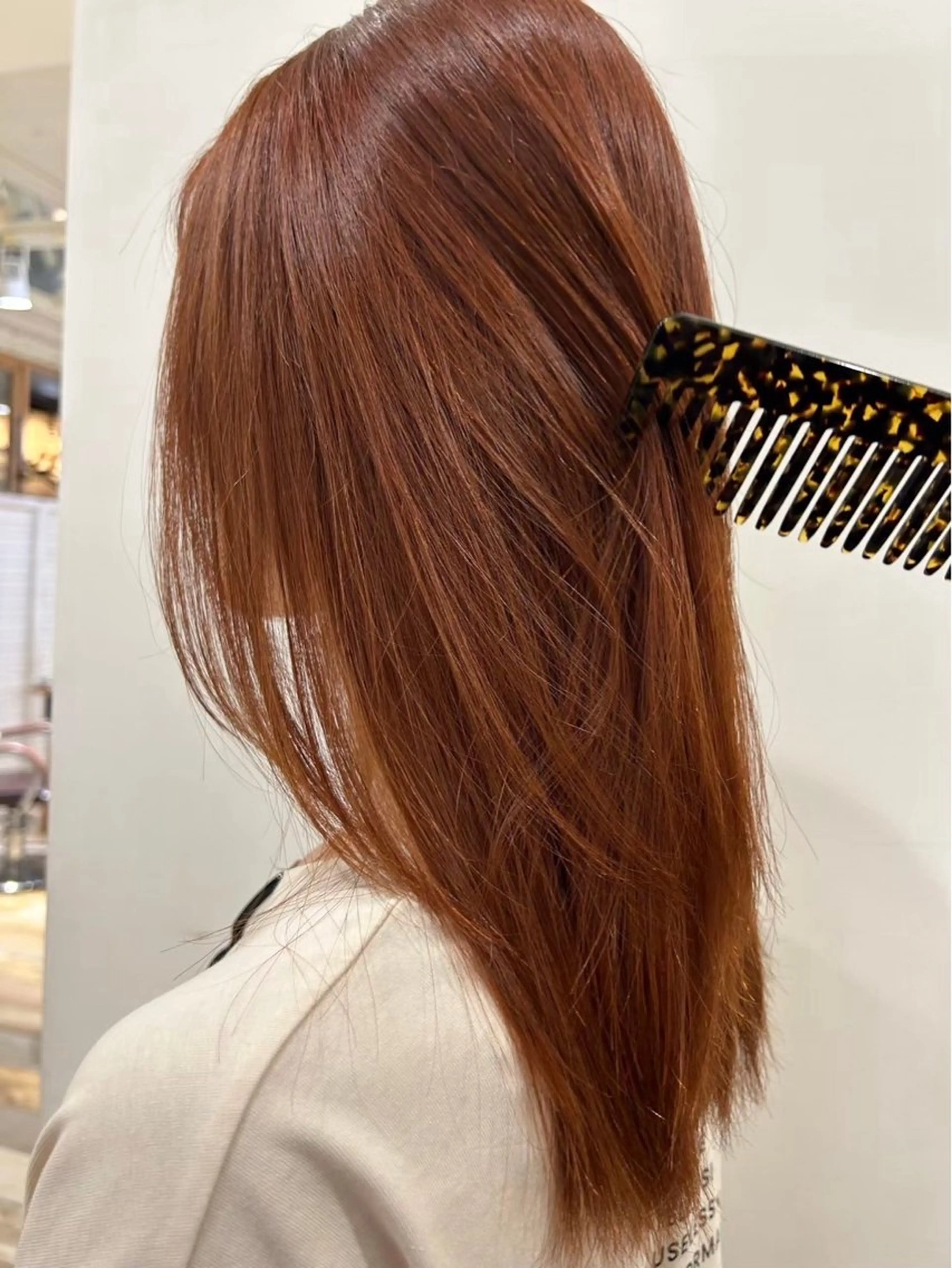 カラー レイヤーカット🐺 hina🩶のヘアスタイル