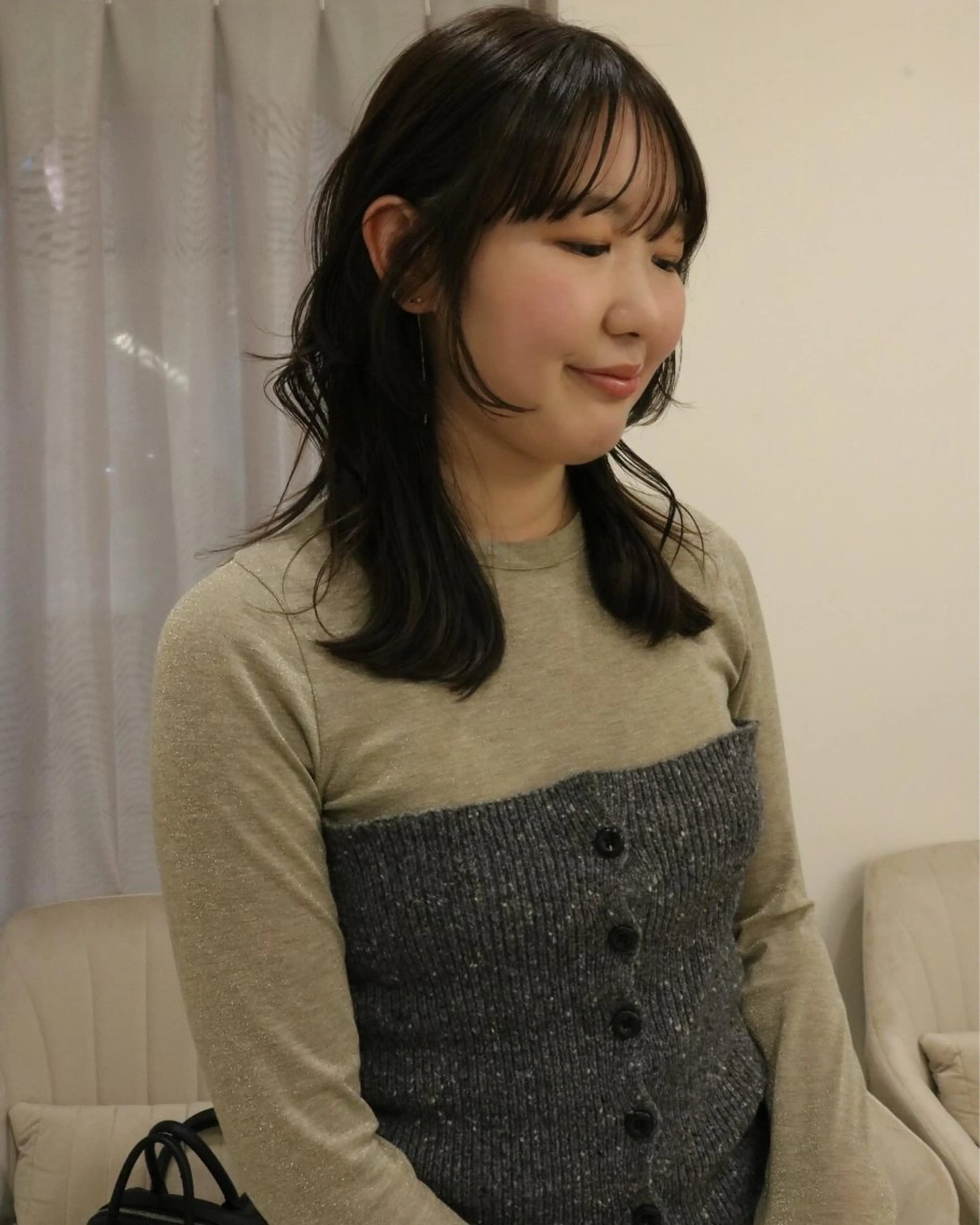 ミディアム カラー 松村 澪里のヘアスタイル