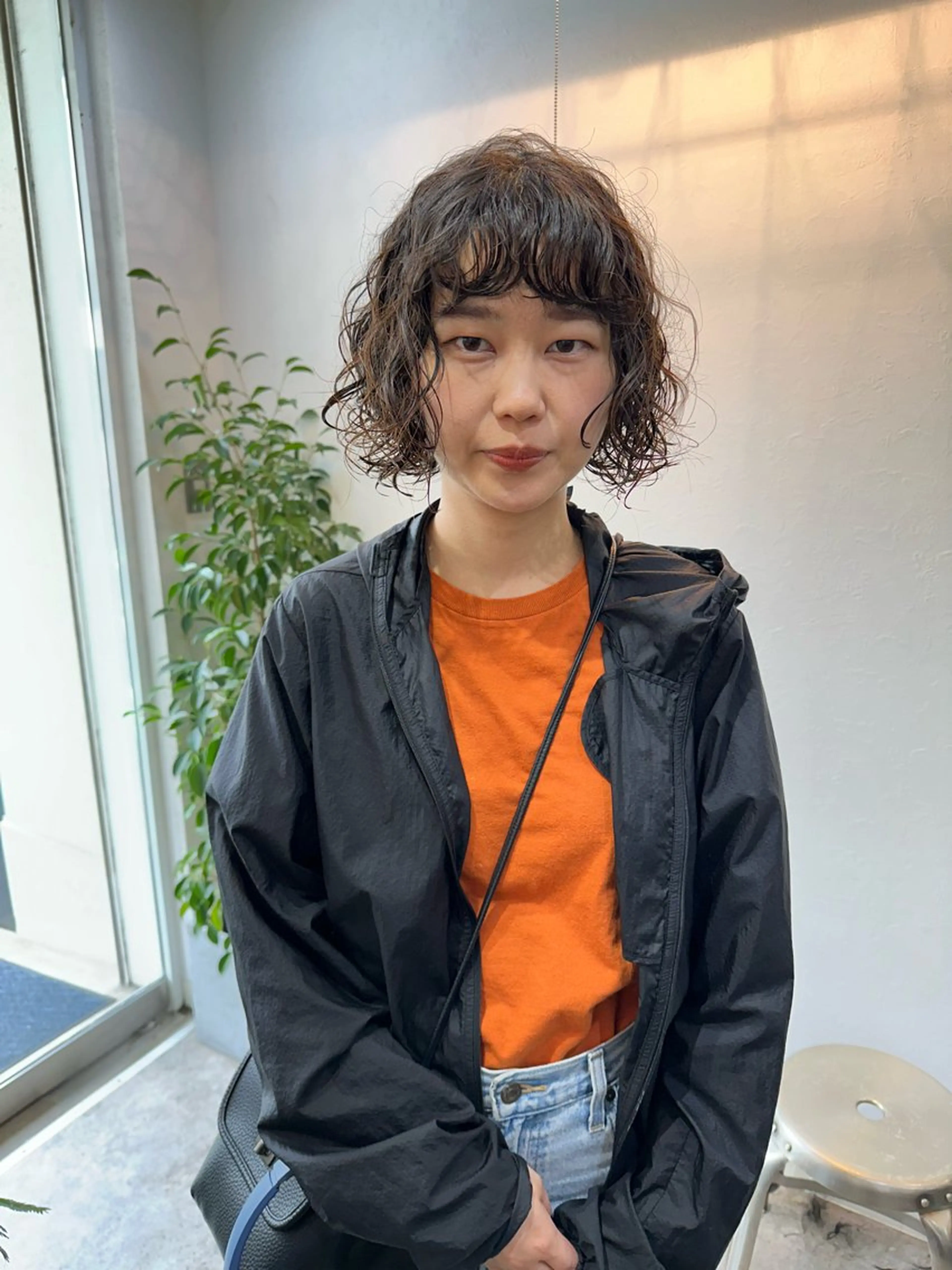 ショート カラー パーマ ブラウンカラー ナチュラルブラウン カット ヘアカラー パーマ トリートメント パーマ/透明感カラー /ボブ/吉田一生のヘアスタイル