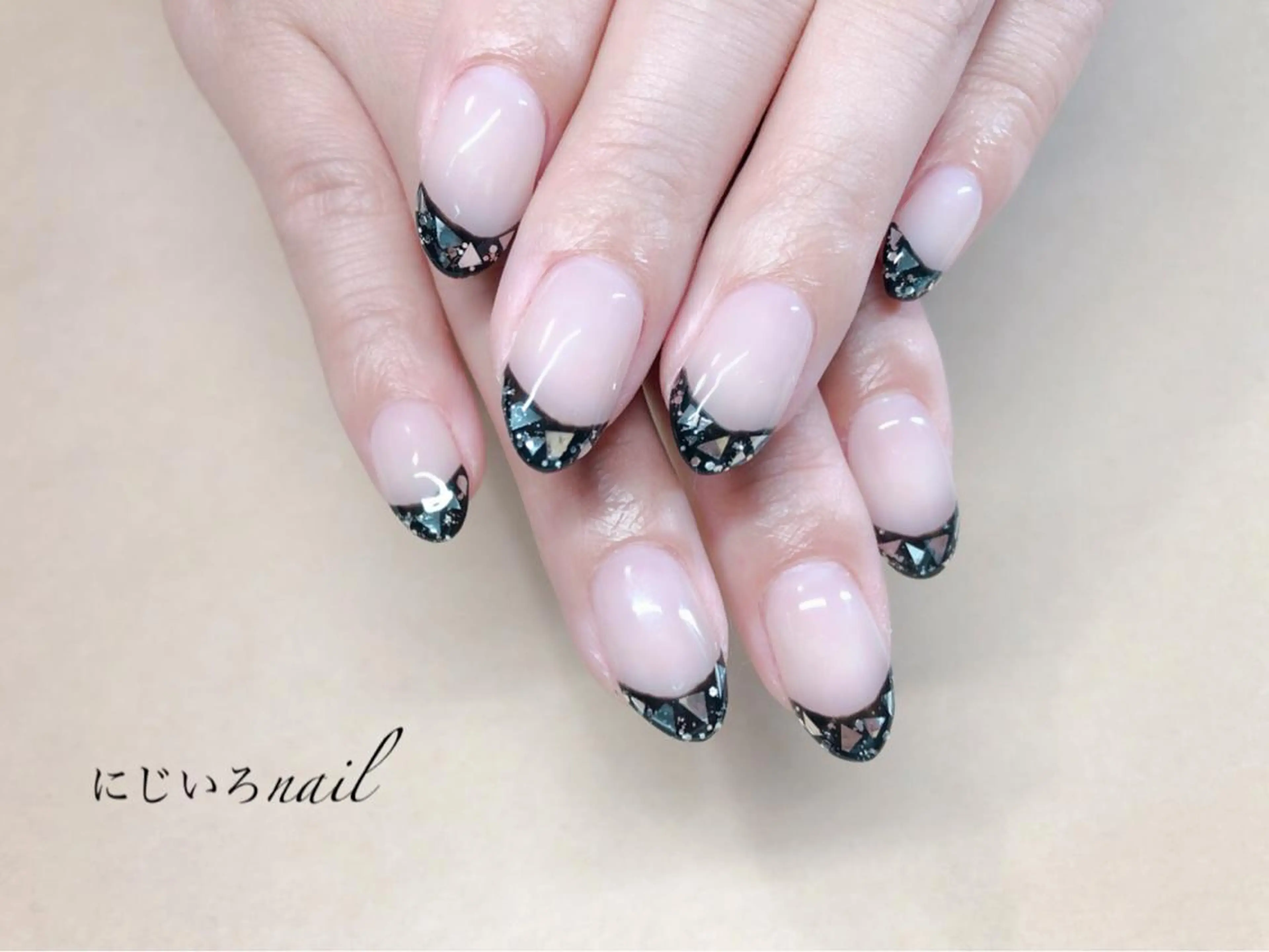 ネイル にじいろ nailのネイルデザイン