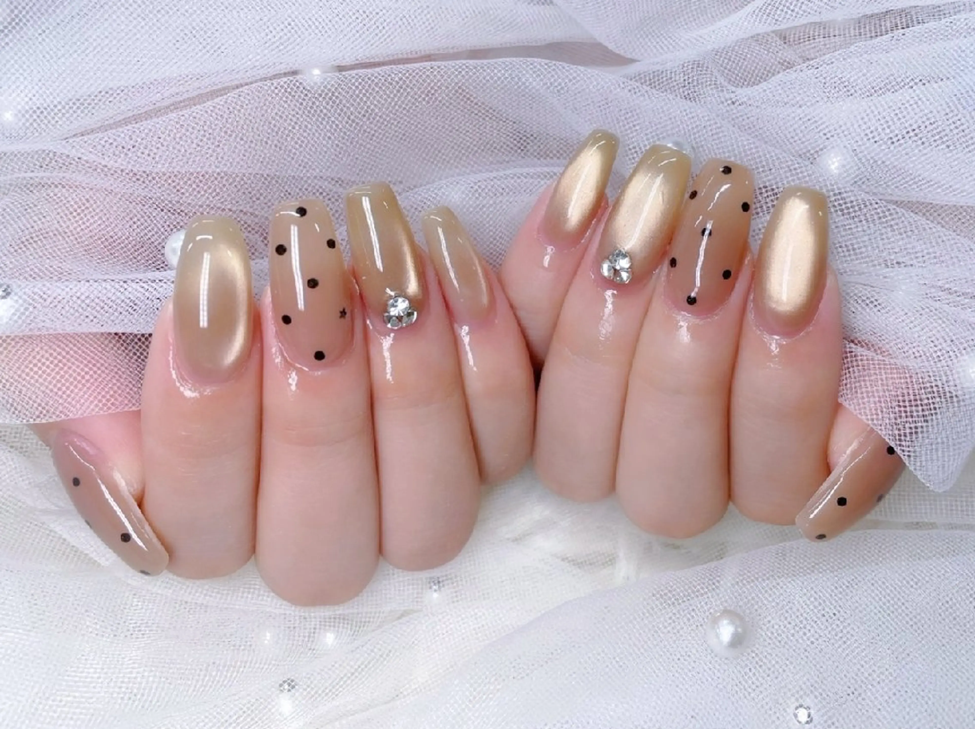 ネイル フラッシュネイル フレンチネイル キラキラネイル ラメ(グリッター) マグネットネイル Chouette Nailのネイルデザイン