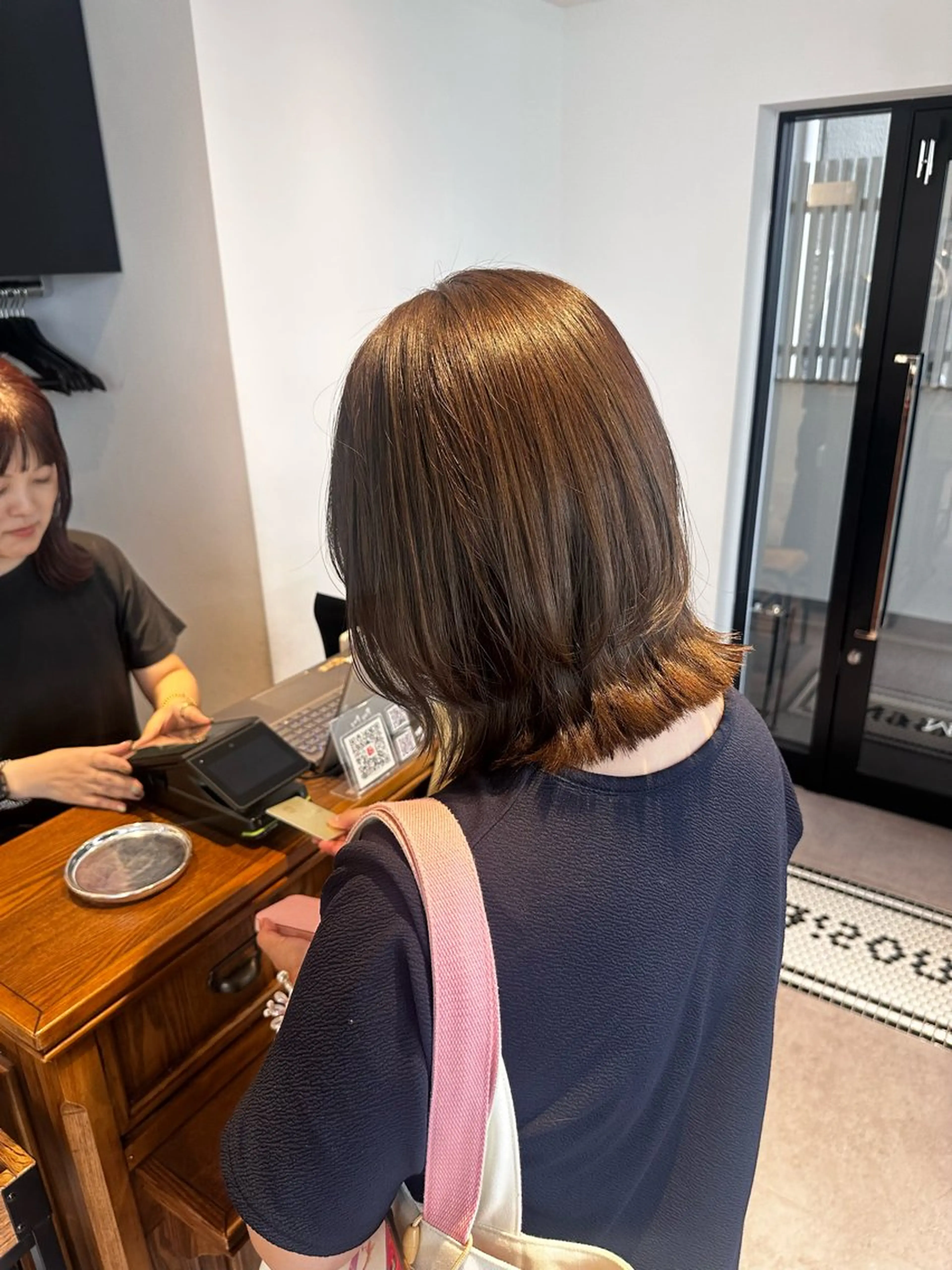 ミディアム カラー パーマ ヘアアレンジ メンズ カット ヘアカラー 似合わせレイヤー 🌿JUNのヘアスタイル