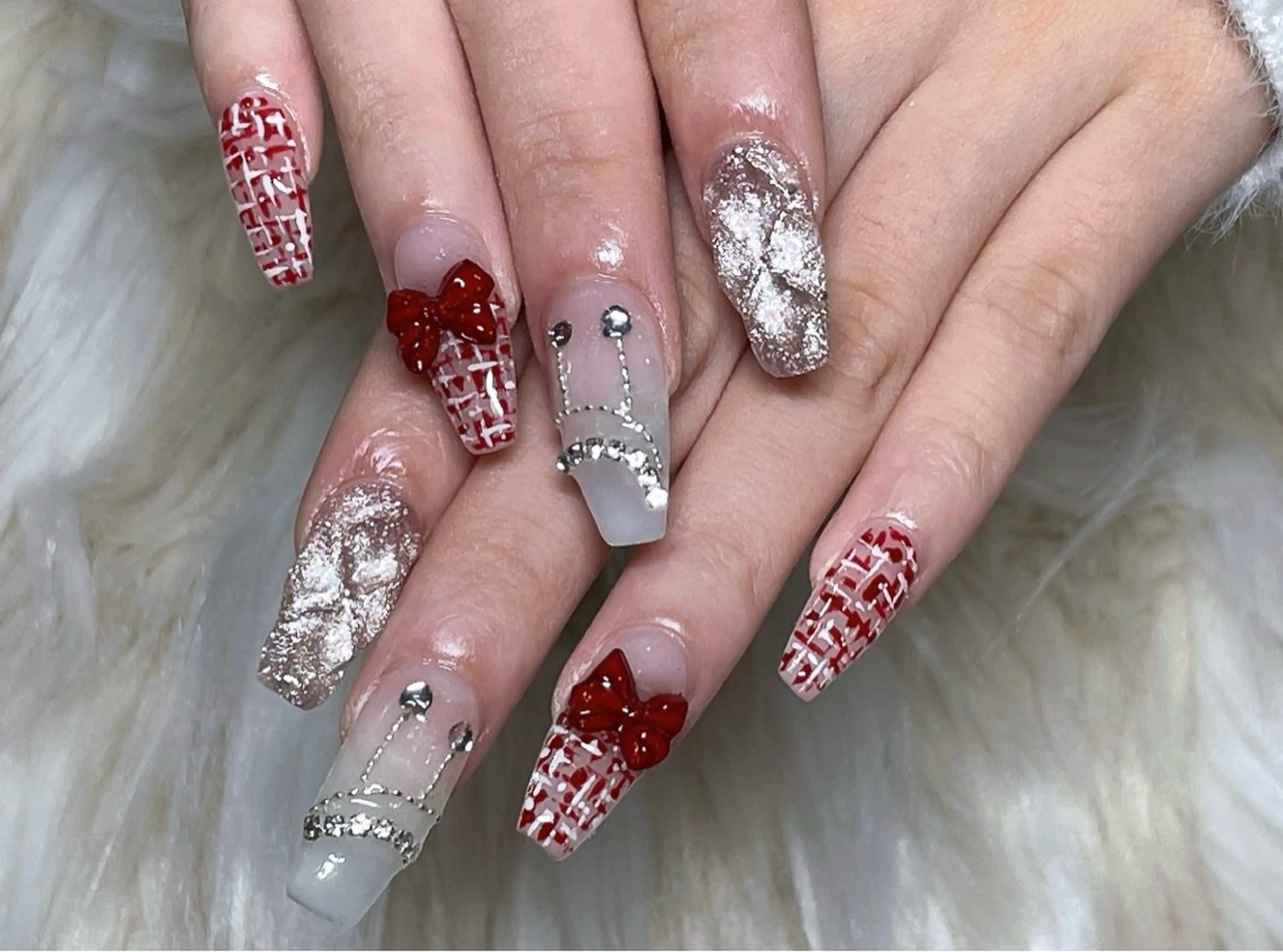 ネイル 長さ出し フレンチネイル ジェルネイル グラデーション 韓国ネイル ハンドネイル Nail&eye Belire 新宿のネイルデザイン