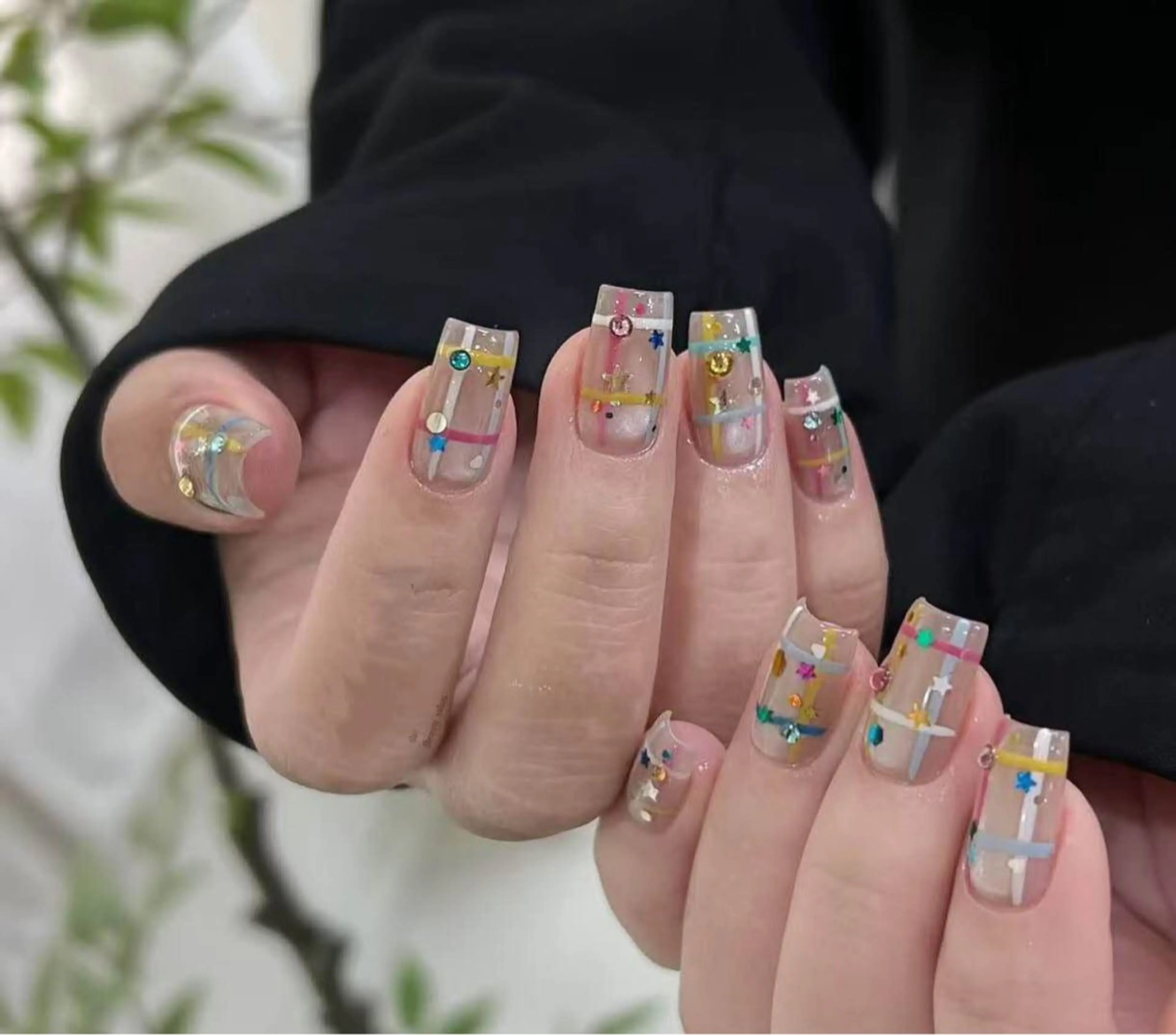 ネイル フラワーネイル フレンチネイル ジェルネイル ガラスフレンチ ハート ハンドネイル BabyYouMi ねねのネイルデザイン