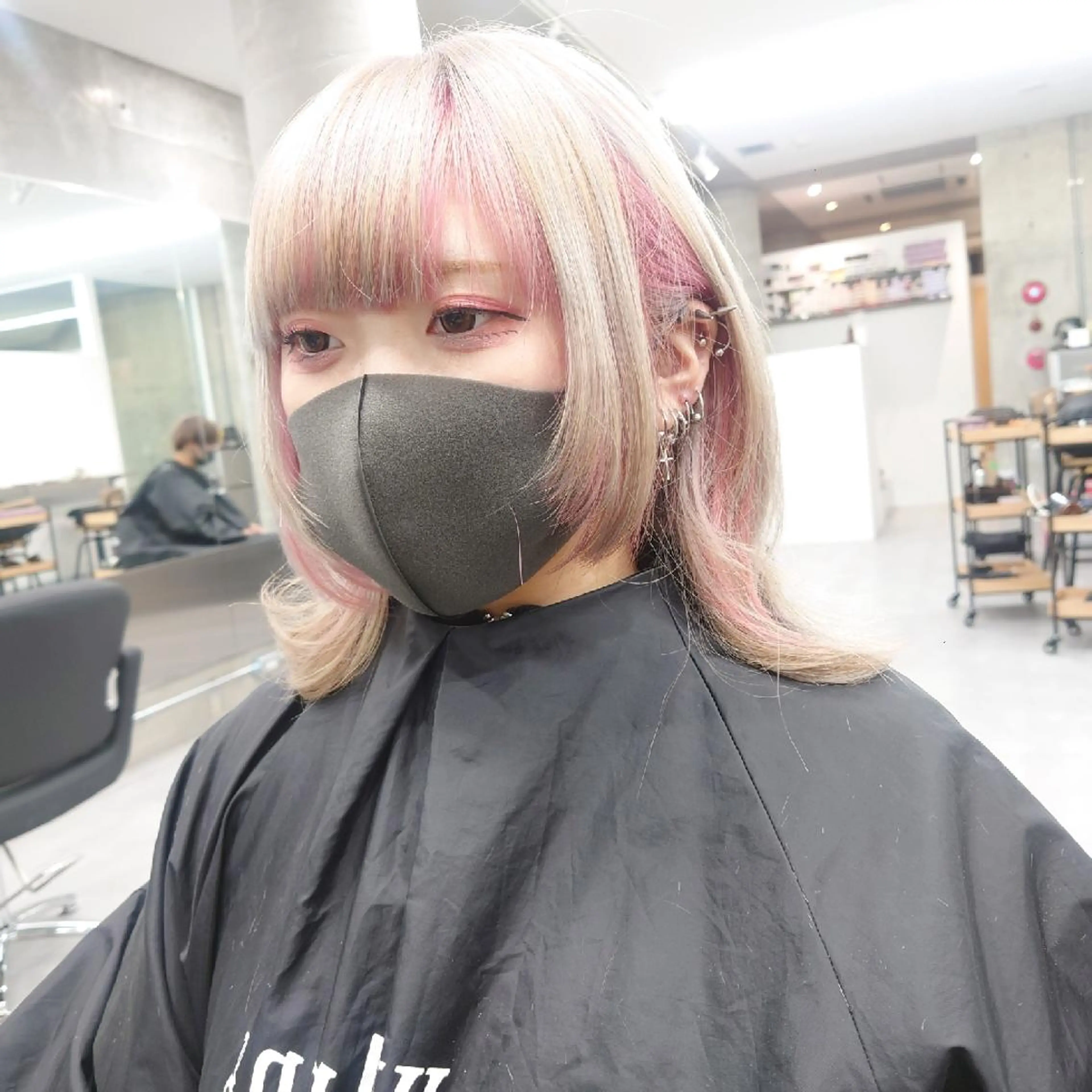 ミディアム カラー ピンクカラー ヘアカラー トリートメント 艶髪✨ブリーチ職人 井手正康のヘアスタイル